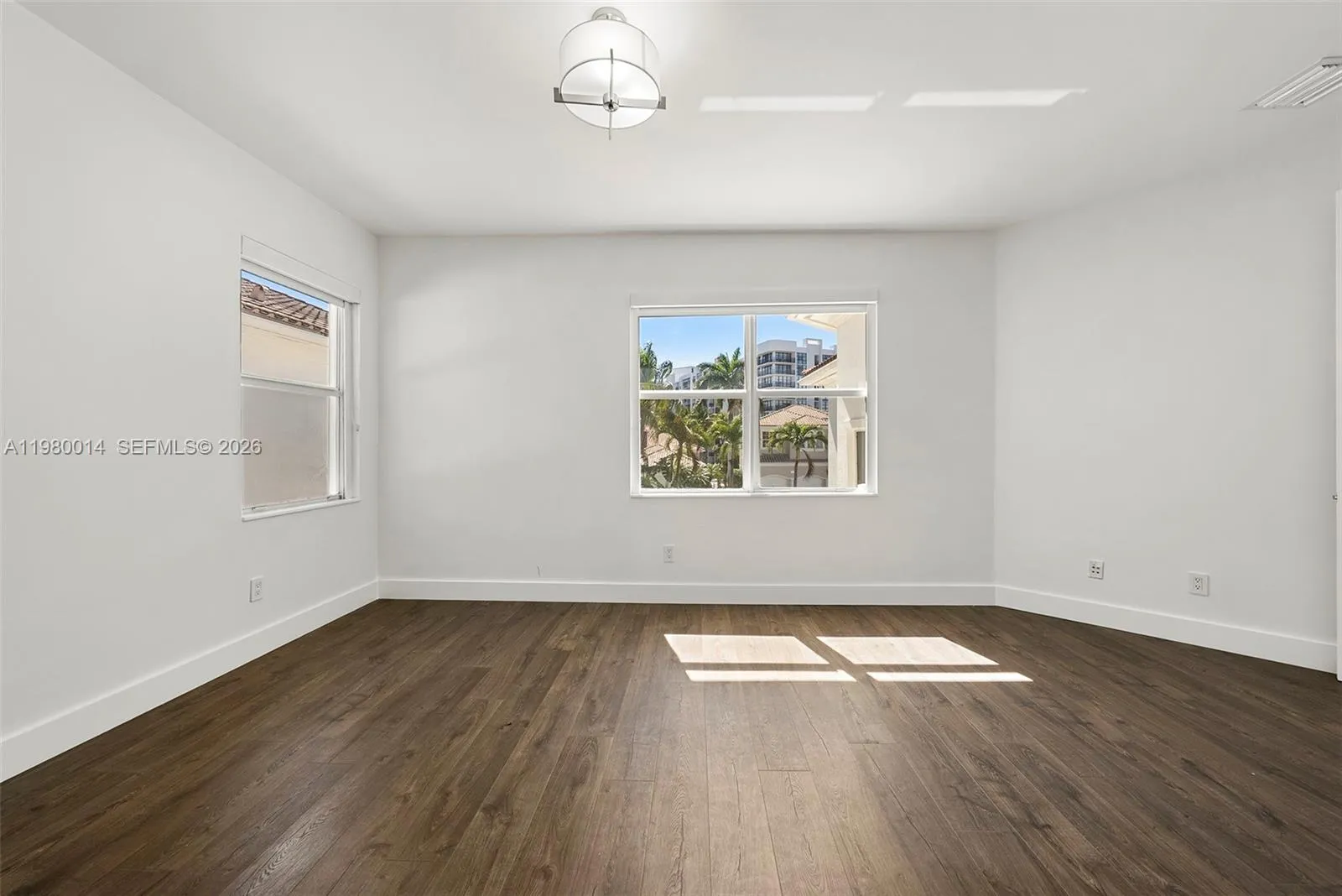 822 Meridian Ln, Hollywood, Florida 33019, Hollywood, Florida 33019, 5 Bedrooms Bedrooms, ,4 BathroomsBathrooms,Residential,For Sale,822 Meridian Ln, Hollywood, Florida 33019,A11980014