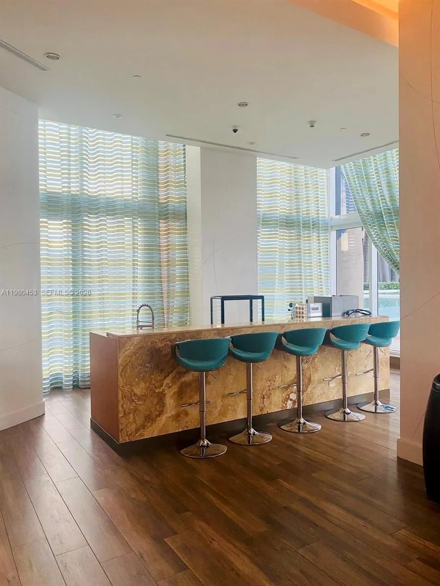 50 Biscayne Blvd 3509, Miami, Florida 33132, Miami, Florida 33132, ,1 BathroomBathrooms,Residential Lease,For Rent,50 Biscayne Blvd 3509, Miami, Florida 33132,A11980453