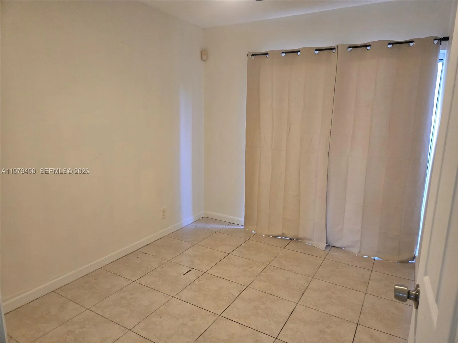 6252 Highland Ct, North Lauderdale, Florida 33068, North Lauderdale, Florida 33068, 4 Bedrooms Bedrooms, ,2 BathroomsBathrooms,Residential Lease,For Rent,6252 Highland Ct, North Lauderdale, Florida 33068,A11979490