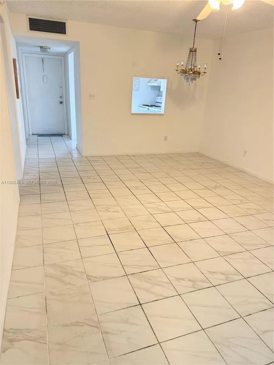 6150 Nw 62nd St 308, Tamarac, Florida 33319, Tamarac, Florida 33319, 1 Bedroom Bedrooms, ,1 BathroomBathrooms,Residential Lease,For Rent,6150 Nw 62nd St 308, Tamarac, Florida 33319,A11980463