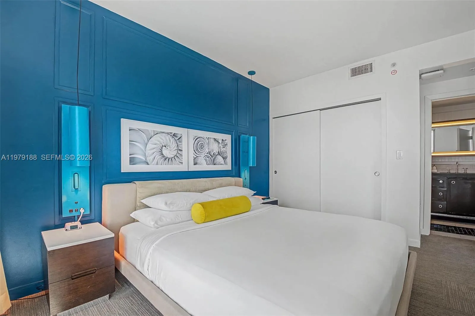 Sunny Isles Beach, Florida 33160, 2 Bedrooms Bedrooms, ,2 BathroomsBathrooms,Residential,For Sale,A11979188