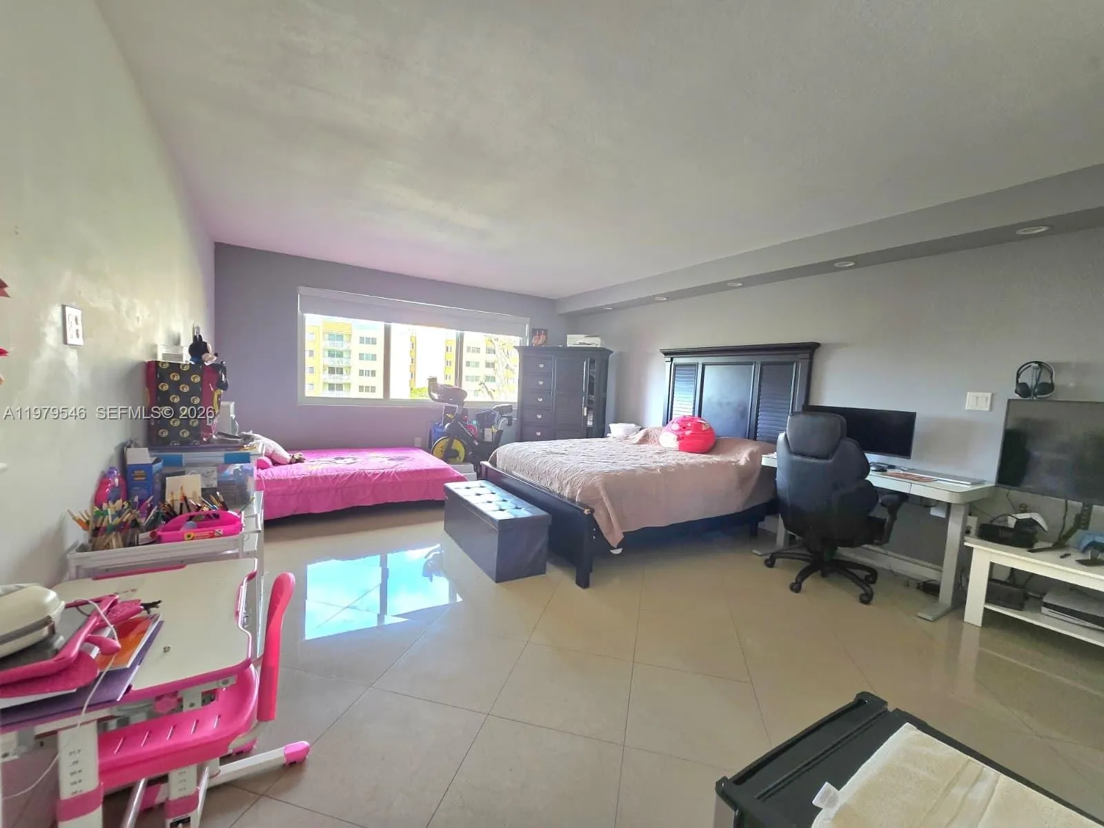 6940 Miami Gardens Dr 1-327, Hialeah, Florida 3301, Hialeah, Florida 33015, 1 Bedroom Bedrooms, ,1 BathroomBathrooms,Residential Lease,For Rent,6940 Miami Gardens Dr 1-327, Hialeah, Florida 3301,A11979546