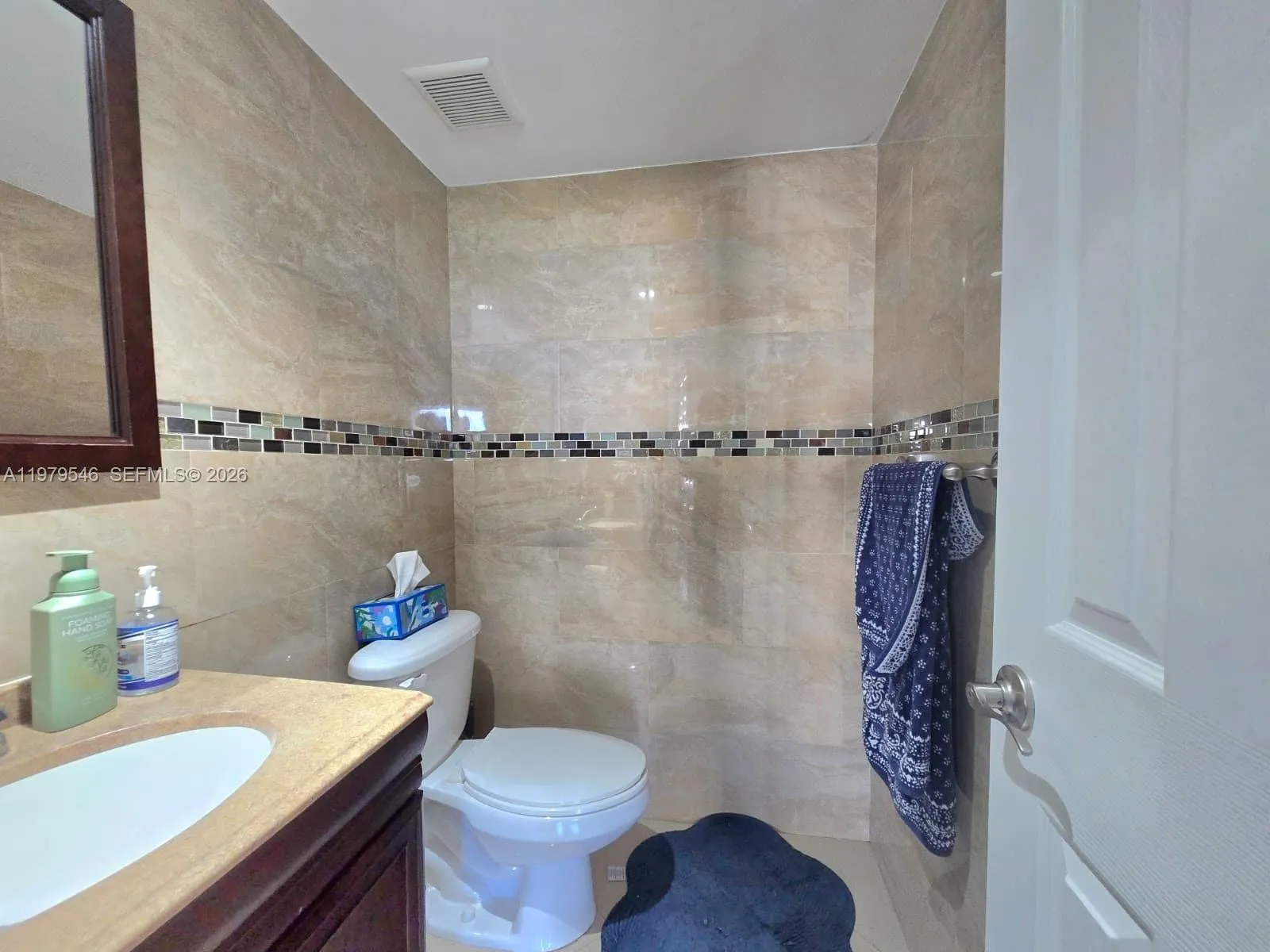 6940 Miami Gardens Dr 1-327, Hialeah, Florida 3301, Hialeah, Florida 33015, 1 Bedroom Bedrooms, ,1 BathroomBathrooms,Residential Lease,For Rent,6940 Miami Gardens Dr 1-327, Hialeah, Florida 3301,A11979546