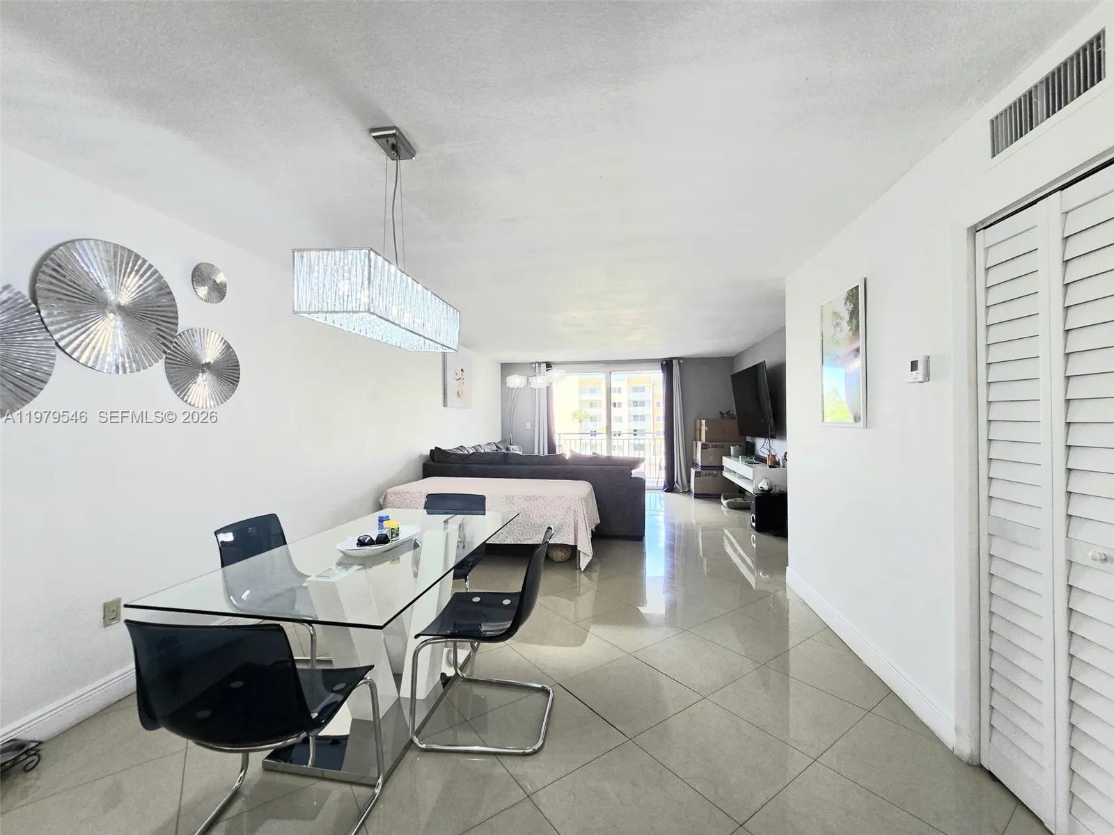 6940 Miami Gardens Dr 1-327, Hialeah, Florida 3301, Hialeah, Florida 33015, 1 Bedroom Bedrooms, ,1 BathroomBathrooms,Residential Lease,For Rent,6940 Miami Gardens Dr 1-327, Hialeah, Florida 3301,A11979546