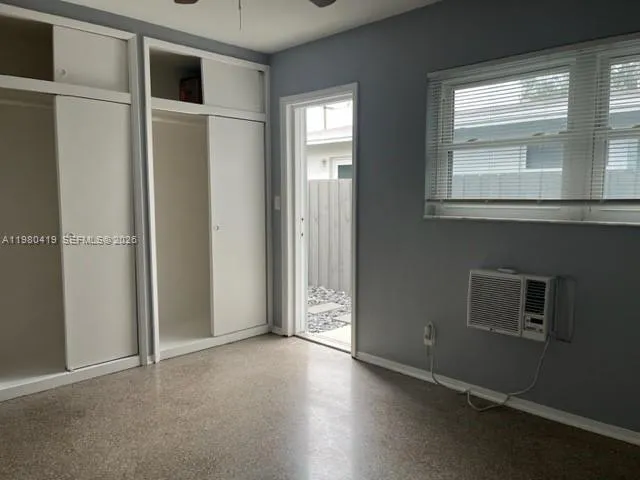 926 Ne 18th St 2, Fort Lauderdale, Florida 33305, Fort Lauderdale, Florida 33305, 1 Bedroom Bedrooms, ,1 BathroomBathrooms,Residential Lease,For Rent,926 Ne 18th St 2, Fort Lauderdale, Florida 33305,A11980419