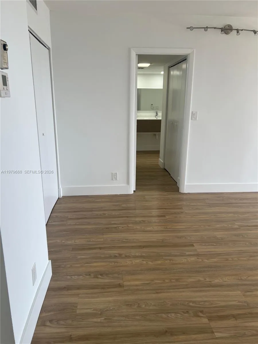 20301 W Country Club Dr 1024, Aventura, Florida 33, Aventura, Florida 33180, 2 Bedrooms Bedrooms, ,2 BathroomsBathrooms,Residential Lease,For Rent,20301 W Country Club Dr 1024, Aventura, Florida 33,A11979688