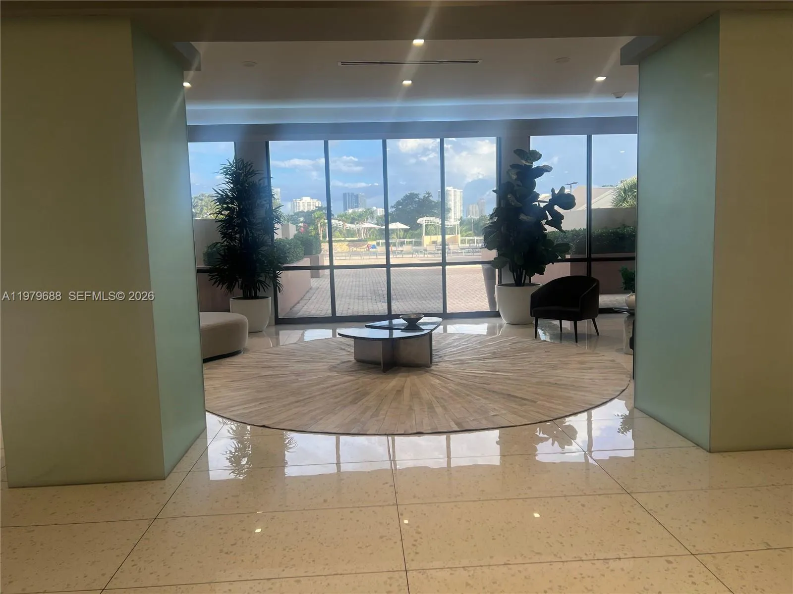 20301 W Country Club Dr 1024, Aventura, Florida 33, Aventura, Florida 33180, 2 Bedrooms Bedrooms, ,2 BathroomsBathrooms,Residential Lease,For Rent,20301 W Country Club Dr 1024, Aventura, Florida 33,A11979688