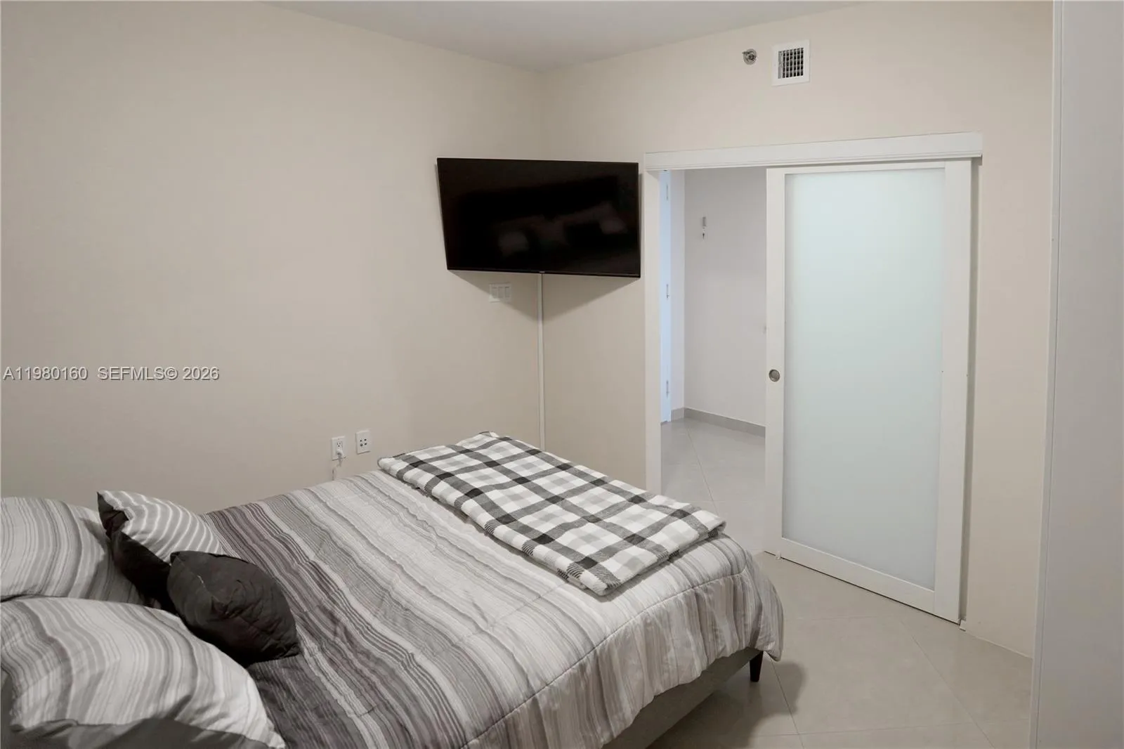 1830 S Ocean Dr 4111, Hallandale Beach, Florida 33, Hallandale Beach, Florida 33009, 3 Bedrooms Bedrooms, ,2 BathroomsBathrooms,Residential Lease,For Rent,1830 S Ocean Dr 4111, Hallandale Beach, Florida 33,A11980160