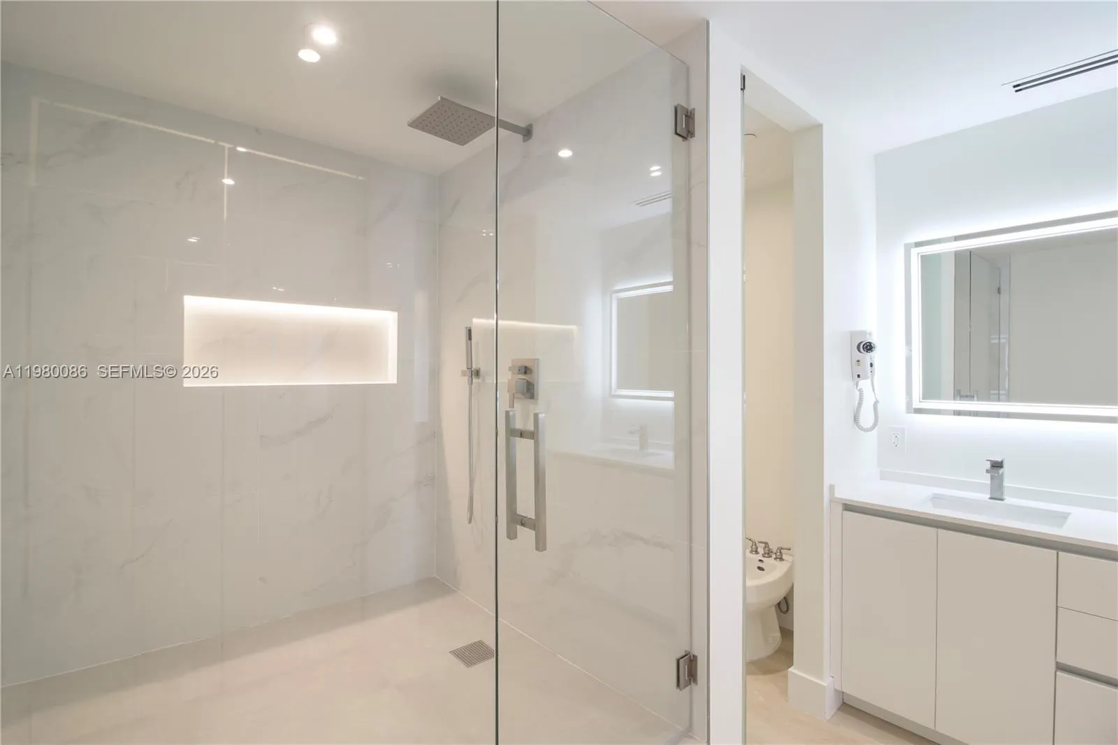 151 Crandon Blvd 540, Key Biscayne, Florida 33149, Key Biscayne, Florida 33149, 2 Bedrooms Bedrooms, ,2 BathroomsBathrooms,Residential Lease,For Rent,151 Crandon Blvd 540, Key Biscayne, Florida 33149,A11980086