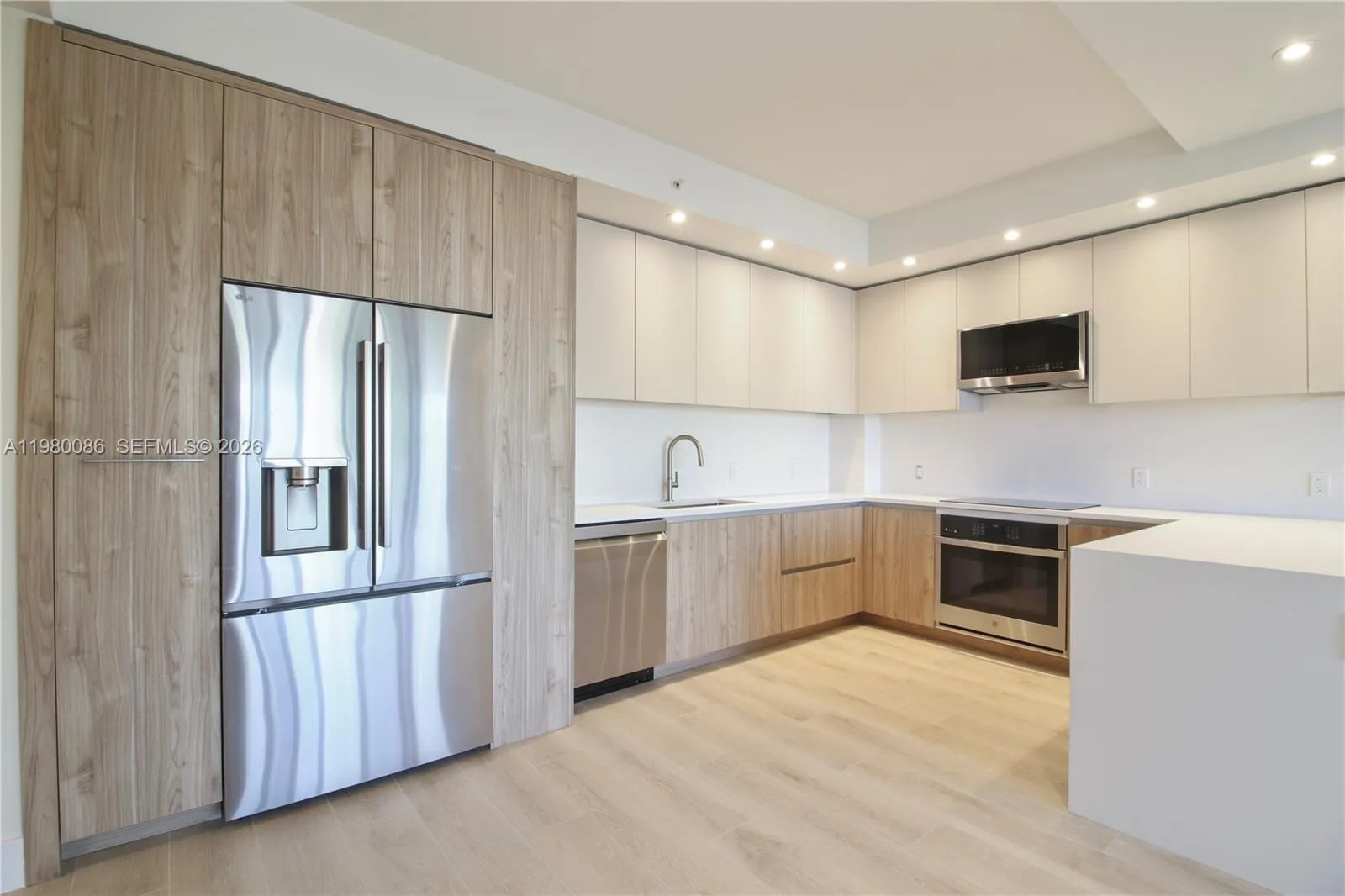 151 Crandon Blvd 540, Key Biscayne, Florida 33149, Key Biscayne, Florida 33149, 2 Bedrooms Bedrooms, ,2 BathroomsBathrooms,Residential Lease,For Rent,151 Crandon Blvd 540, Key Biscayne, Florida 33149,A11980086