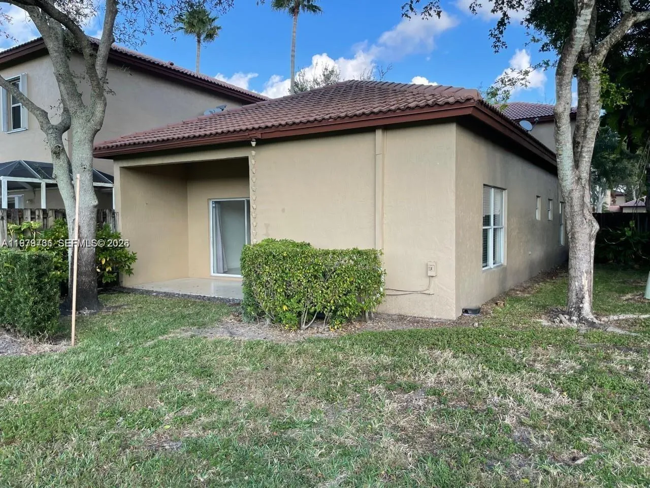 16309 Emerald Cove Rd 16309, Weston, Florida 33331, Weston, Florida 33331, 2 Bedrooms Bedrooms, ,2 BathroomsBathrooms,Residential Lease,For Rent,16309 Emerald Cove Rd 16309, Weston, Florida 33331,A11979736