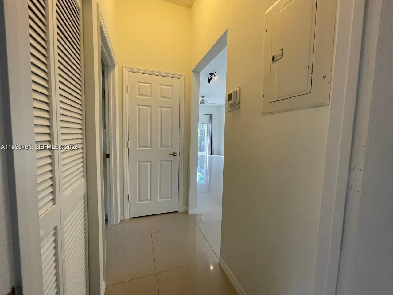 16309 Emerald Cove Rd 16309, Weston, Florida 33331, Weston, Florida 33331, 2 Bedrooms Bedrooms, ,2 BathroomsBathrooms,Residential Lease,For Rent,16309 Emerald Cove Rd 16309, Weston, Florida 33331,A11979736