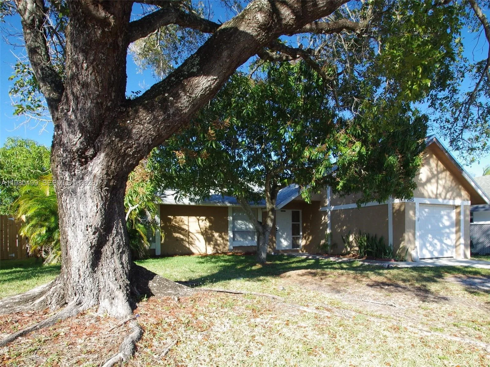 7525 Sw 7th Pl N/a, North Lauderdale, Florida 3306, North Lauderdale, Florida 33068, 3 Bedrooms Bedrooms, ,2 BathroomsBathrooms,Residential Lease,For Rent,7525 Sw 7th Pl N/a, North Lauderdale, Florida 3306,A11980499