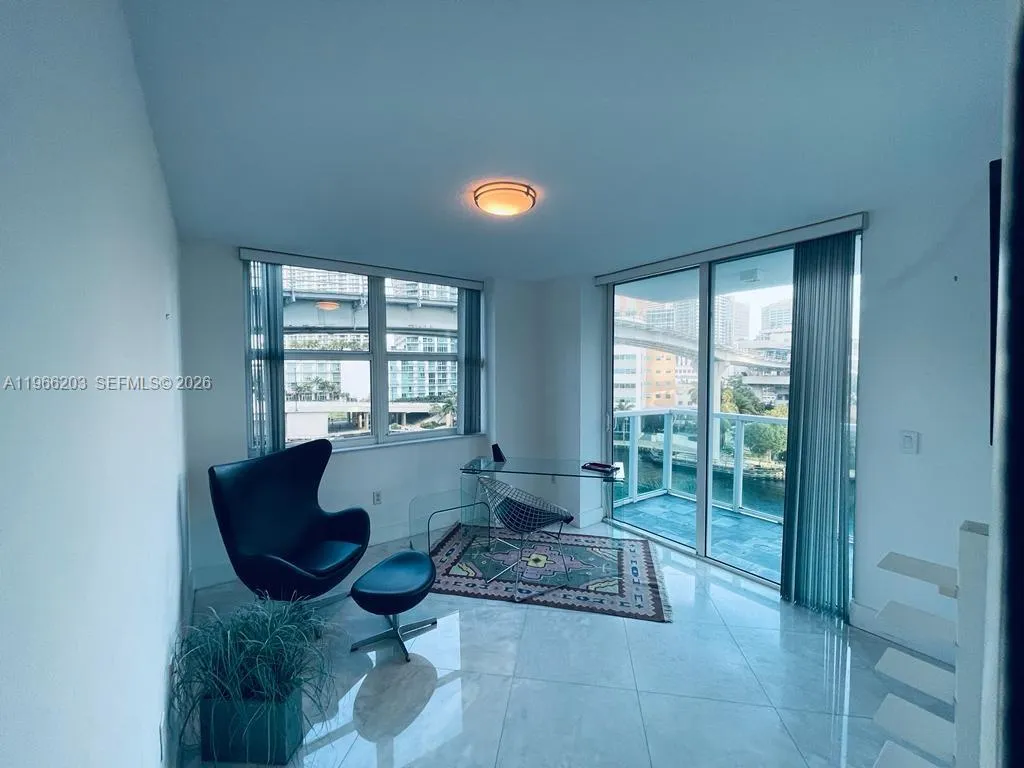 31 Se 5th St 601, Miami, Florida 33131, Miami, Florida 33131, 2 Bedrooms Bedrooms, ,2 BathroomsBathrooms,Residential Lease,For Rent,31 Se 5th St 601, Miami, Florida 33131,A11966203