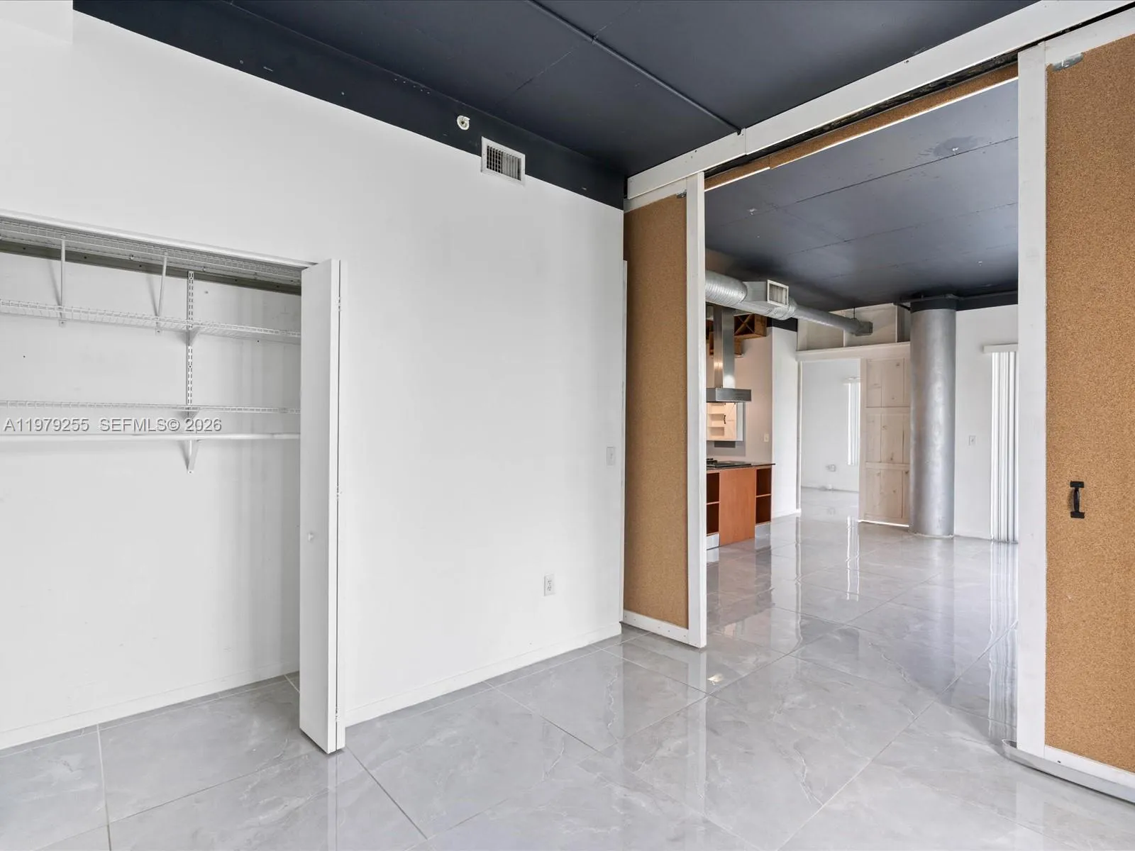 10 Sw South River Dr 715, Miami, Florida 33130, Miami, Florida 33130, 2 Bedrooms Bedrooms, ,1 BathroomBathrooms,Residential,For Sale,10 Sw South River Dr 715, Miami, Florida 33130,A11979255