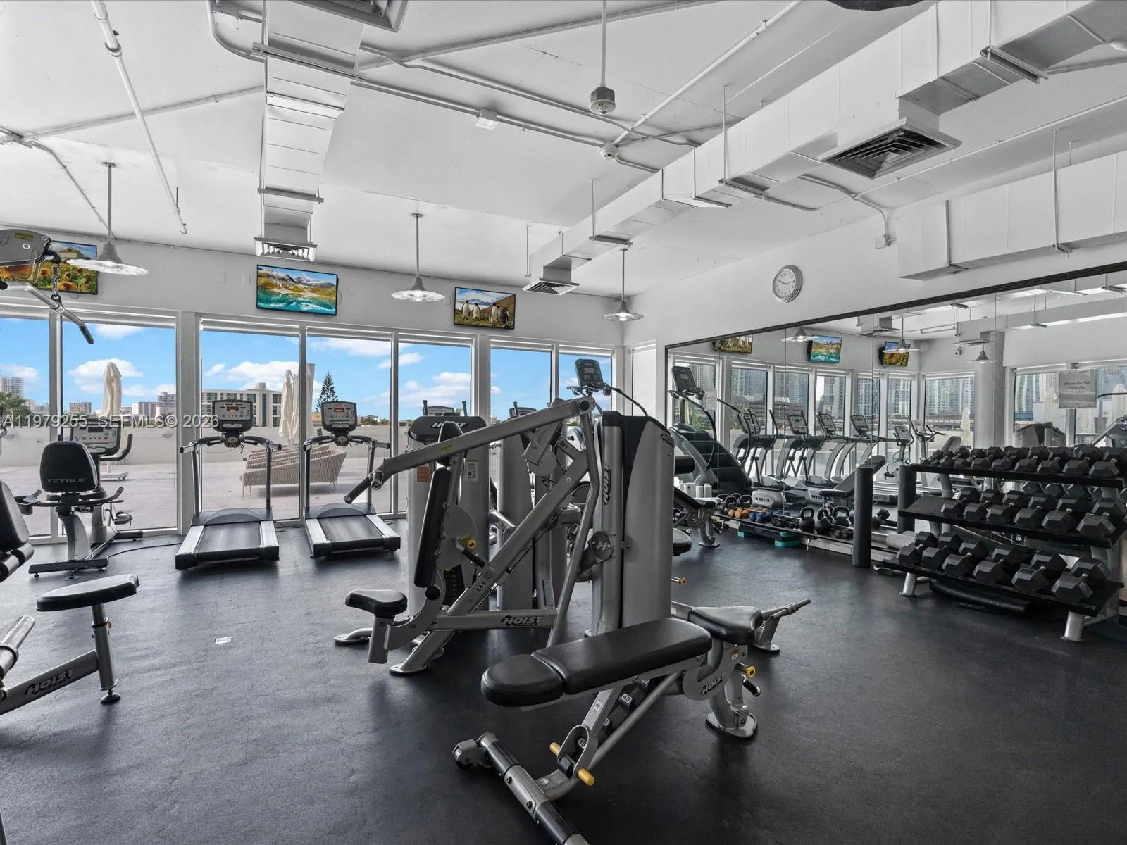 10 Sw South River Dr 715, Miami, Florida 33130, Miami, Florida 33130, 2 Bedrooms Bedrooms, ,1 BathroomBathrooms,Residential,For Sale,10 Sw South River Dr 715, Miami, Florida 33130,A11979255