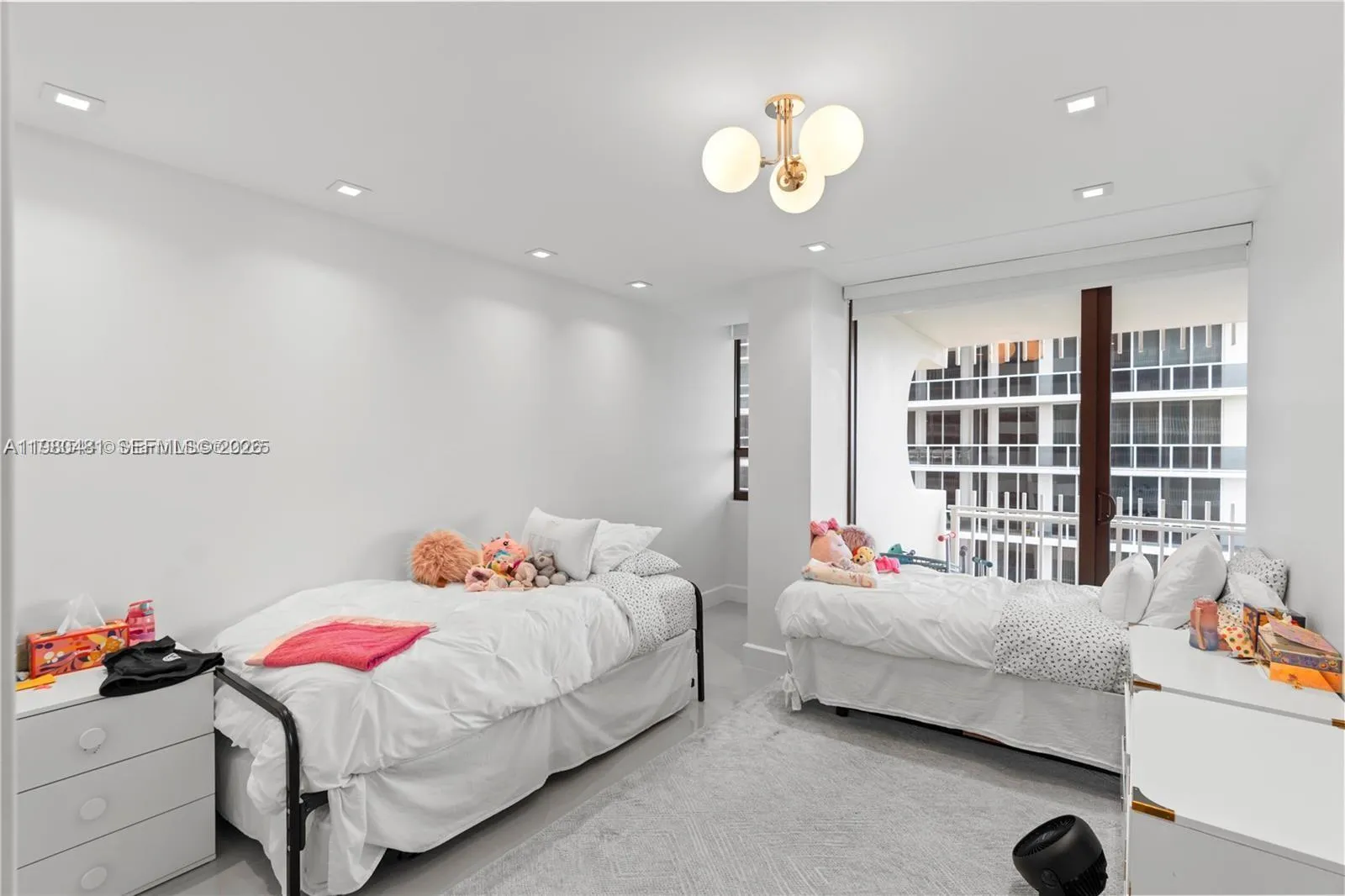 10205 Collins Ave 608, Bal Harbour, Florida 33154, Bal Harbour, Florida 33154, 3 Bedrooms Bedrooms, ,2 BathroomsBathrooms,Residential,For Sale,10205 Collins Ave 608, Bal Harbour, Florida 33154,A11980481