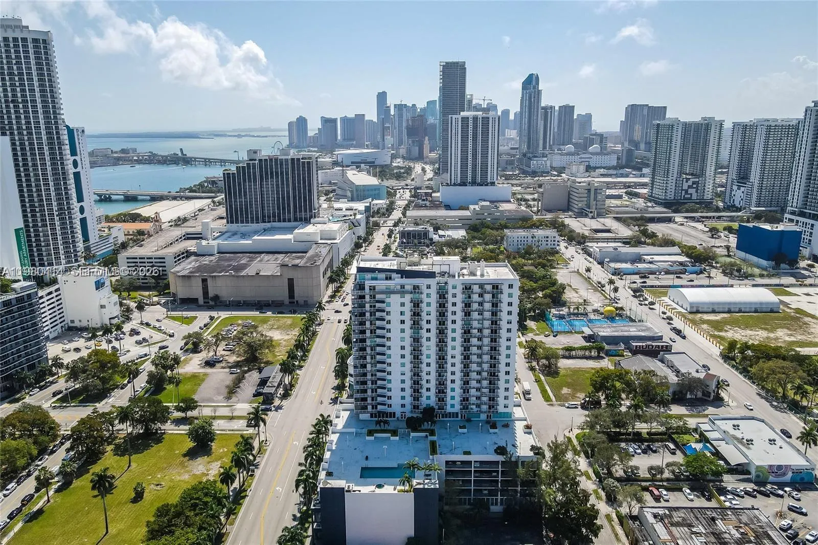 275 Ne 18th St Ph-09, Miami, Florida 33132, Miami, Florida 33132, 1 Bedroom Bedrooms, ,1 BathroomBathrooms,Residential Lease,For Rent,275 Ne 18th St Ph-09, Miami, Florida 33132,A11980414