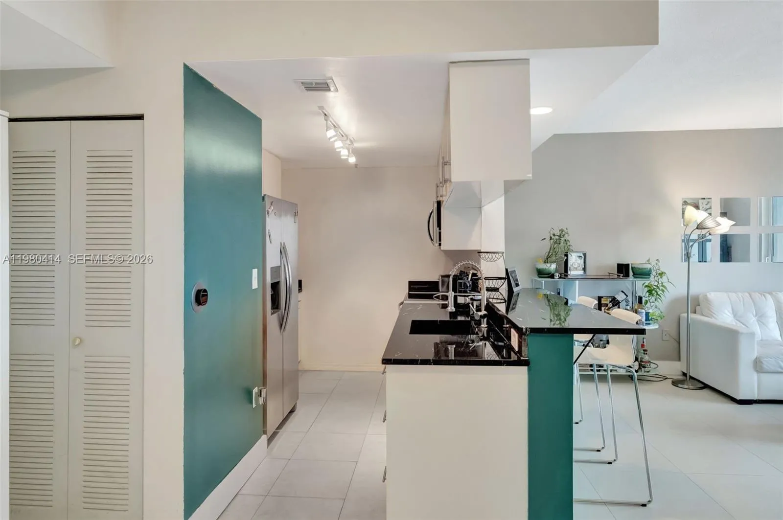 275 Ne 18th St Ph-09, Miami, Florida 33132, Miami, Florida 33132, 1 Bedroom Bedrooms, ,1 BathroomBathrooms,Residential Lease,For Rent,275 Ne 18th St Ph-09, Miami, Florida 33132,A11980414