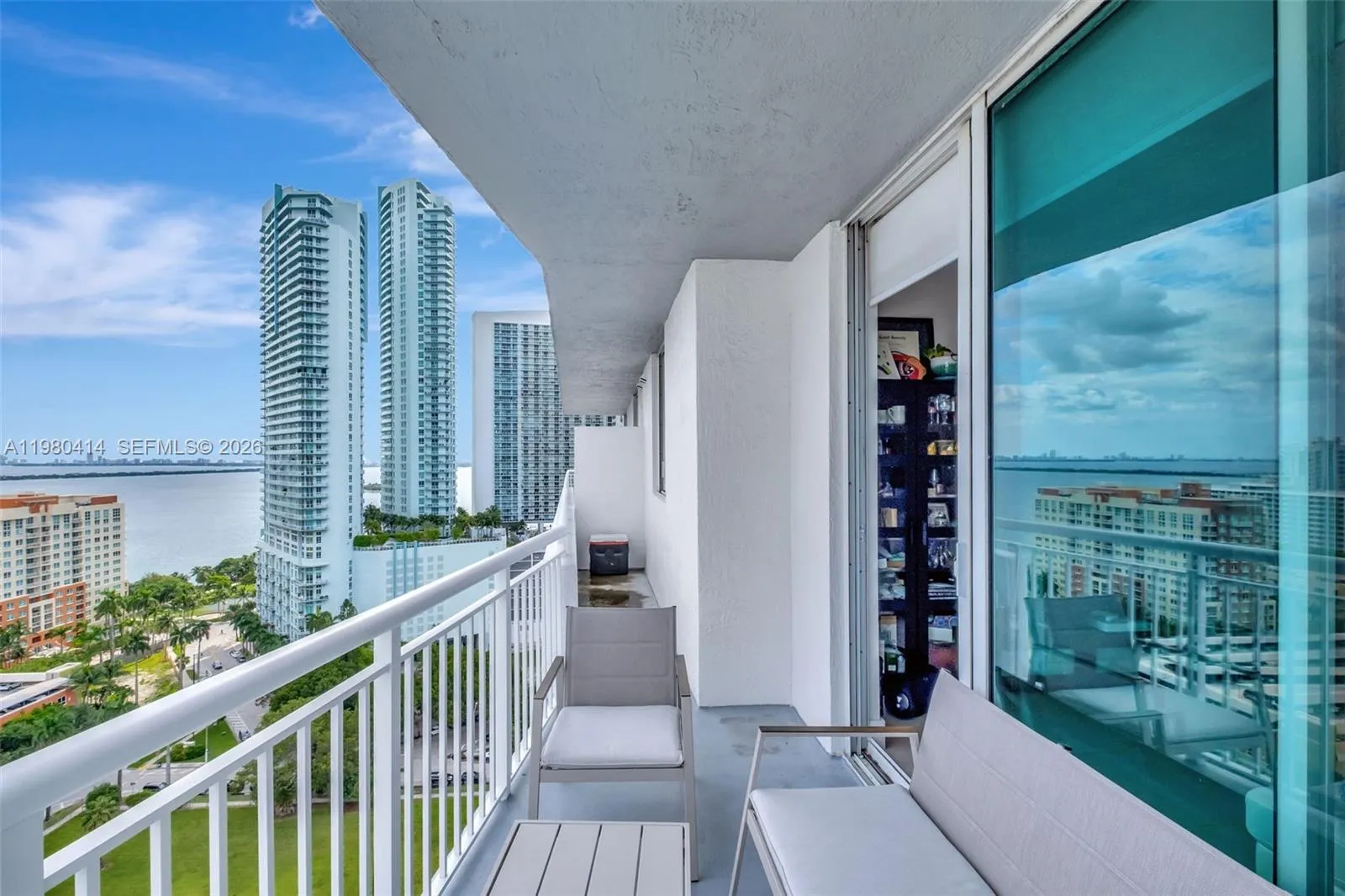 275 Ne 18th St Ph-09, Miami, Florida 33132, Miami, Florida 33132, 1 Bedroom Bedrooms, ,1 BathroomBathrooms,Residential Lease,For Rent,275 Ne 18th St Ph-09, Miami, Florida 33132,A11980414