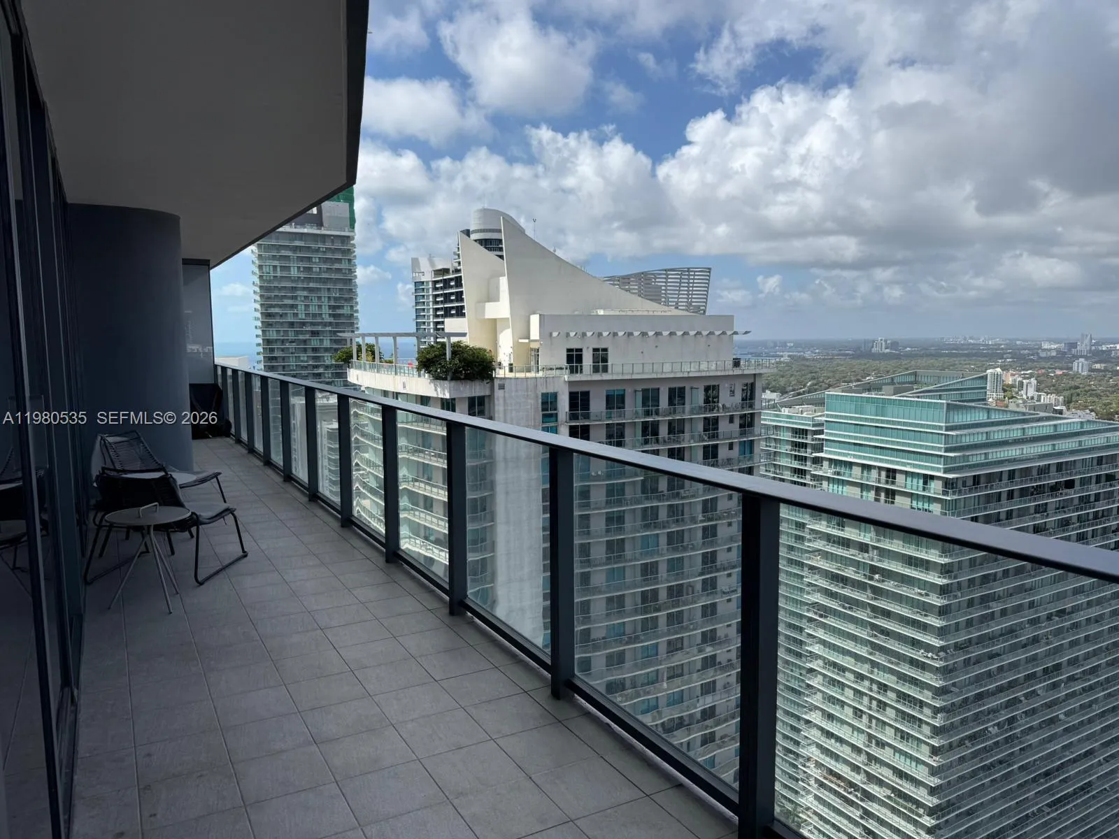 1000 Brickell Plaza 4506, Miami, Florida 33131, Miami, Florida 33131, 3 Bedrooms Bedrooms, ,3 BathroomsBathrooms,Residential,For Sale,1000 Brickell Plaza 4506, Miami, Florida 33131,A11980535