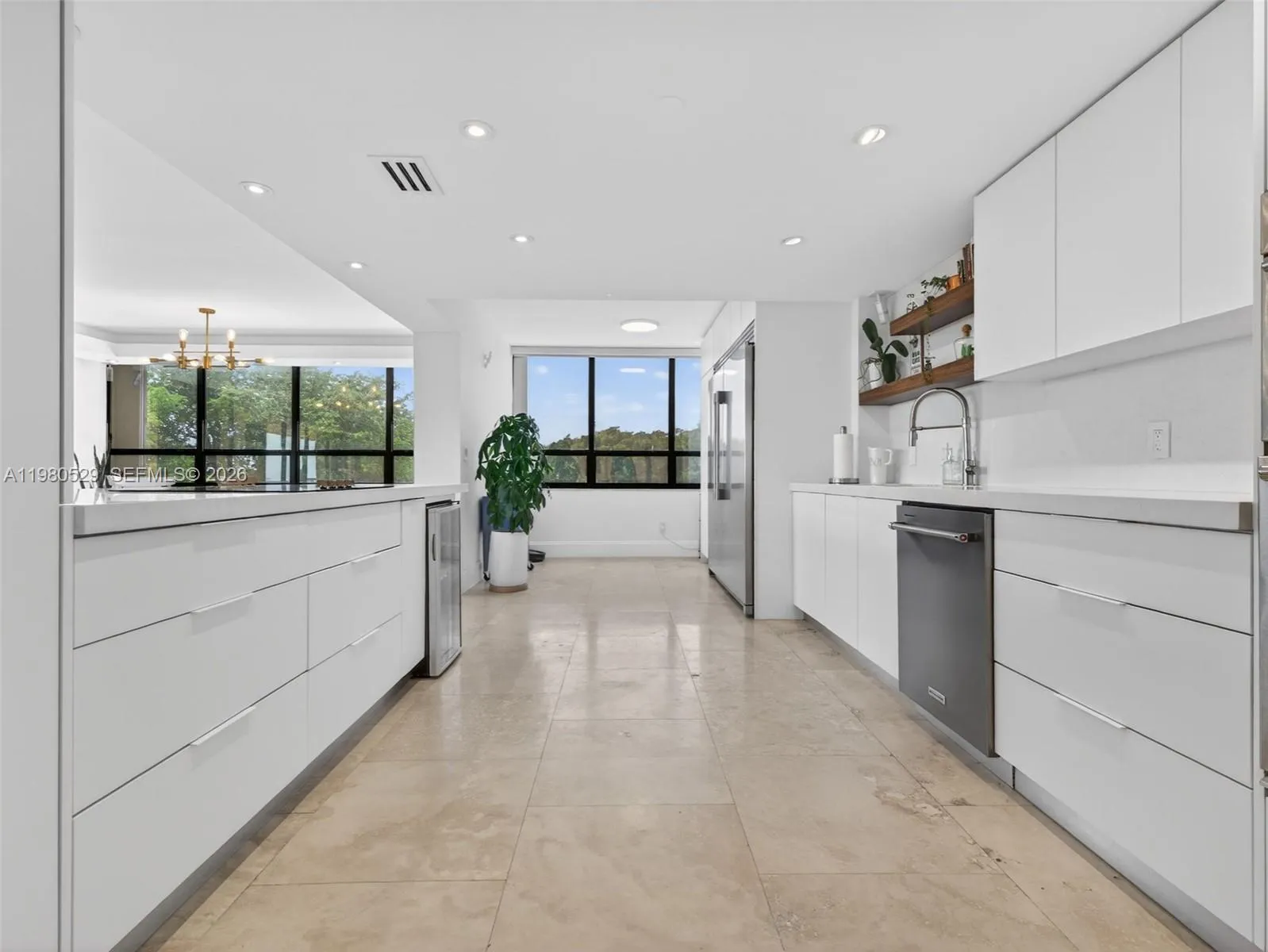 11113 Biscayne Blvd 351, Miami, Florida 33181, Miami, Florida 33181, 2 Bedrooms Bedrooms, ,2 BathroomsBathrooms,Residential,For Sale,11113 Biscayne Blvd 351, Miami, Florida 33181,A11980529