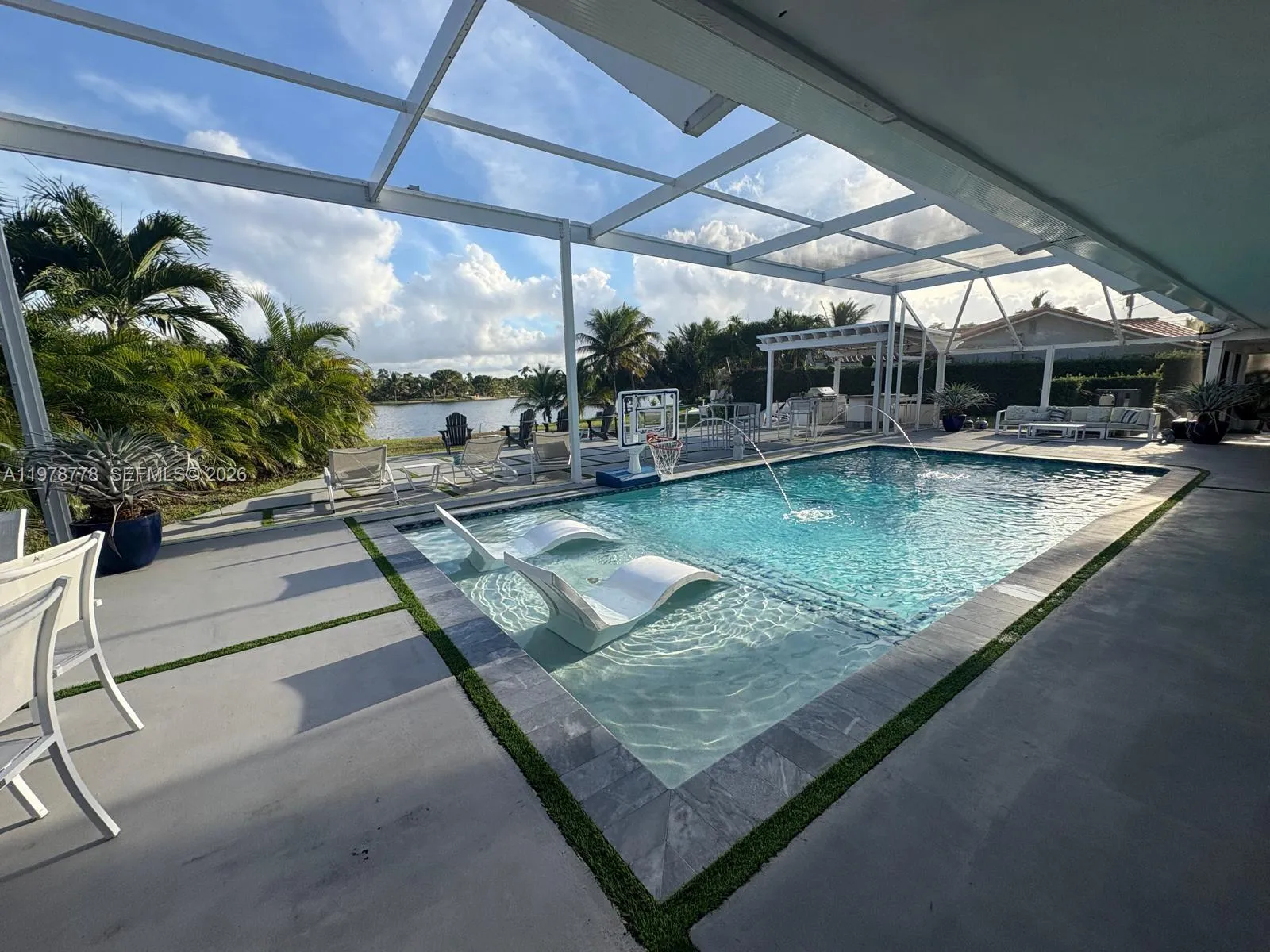 6890 Winged Foot Dr, Hialeah, Florida 33015, Hialeah, Florida 33015, 4 Bedrooms Bedrooms, ,3 BathroomsBathrooms,Residential,For Sale,6890 Winged Foot Dr, Hialeah, Florida 33015,A11978778