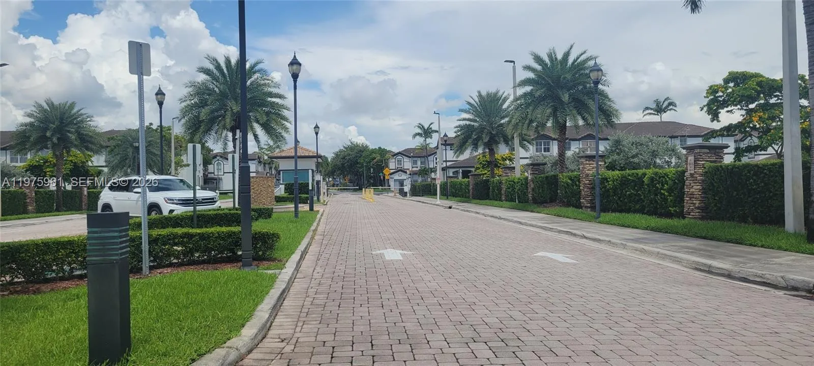 11476 Nw 77th Ln, Doral, Florida 33178, Doral, Florida 33178, 3 Bedrooms Bedrooms, ,2 BathroomsBathrooms,Residential Lease,For Rent,11476 Nw 77th Ln, Doral, Florida 33178,A11975961