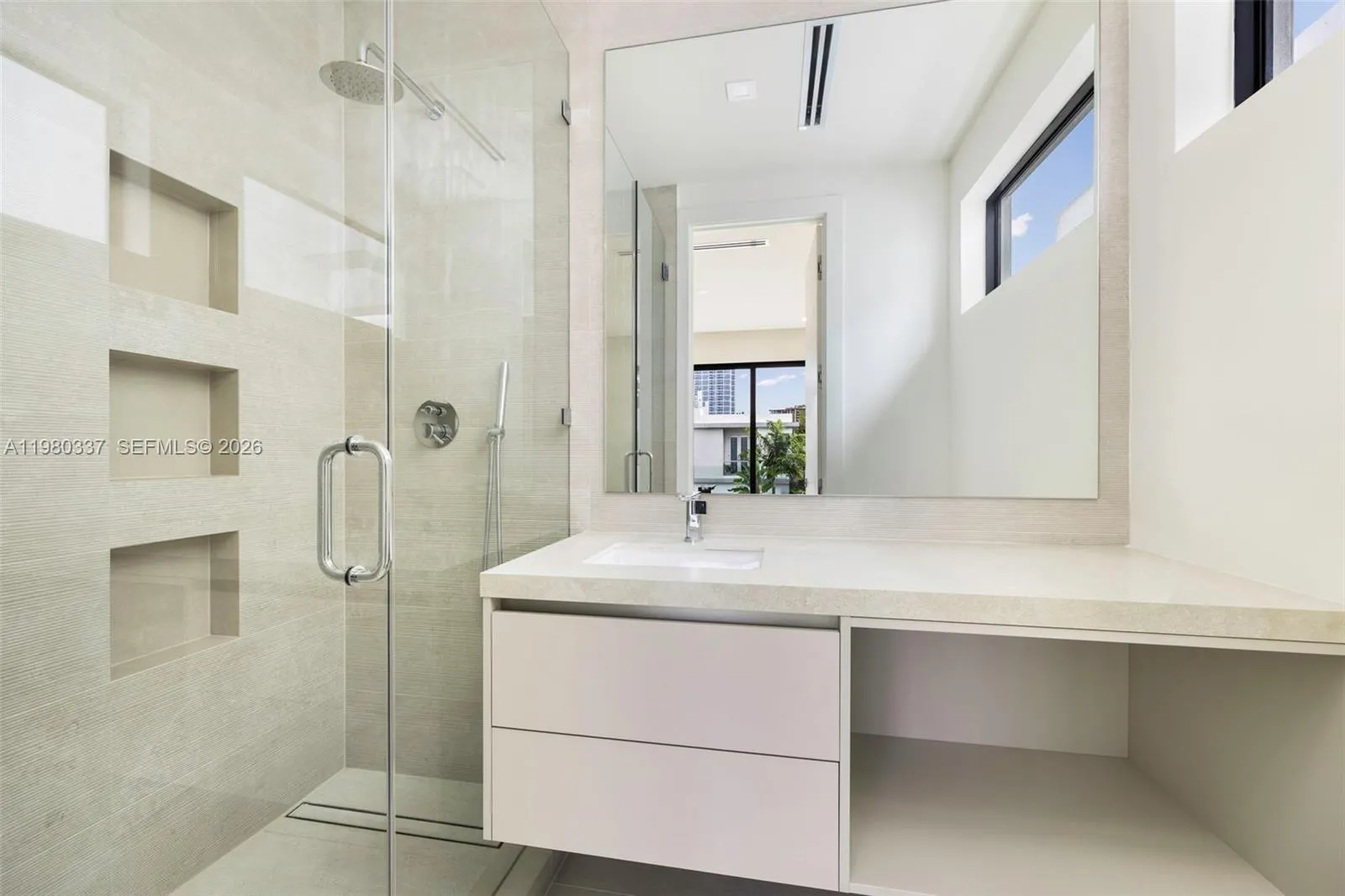 3113 Elizabeth Street, Miami, Florida 33133, Miami, Florida 33133, 4 Bedrooms Bedrooms, ,3 BathroomsBathrooms,Residential,For Sale,3113 Elizabeth Street, Miami, Florida 33133,A11980337