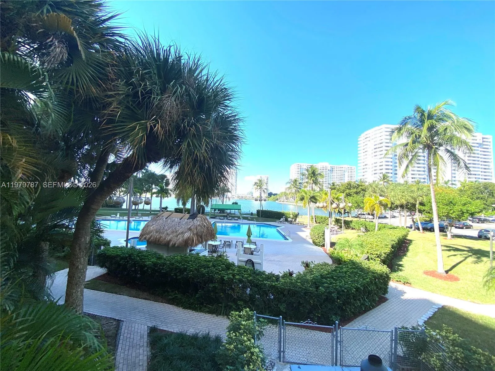 18151 Ne 31st Ct 103, Aventura, Florida 33160, Aventura, Florida 33160, 1 Bedroom Bedrooms, ,1 BathroomBathrooms,Residential,For Sale,18151 Ne 31st Ct 103, Aventura, Florida 33160,A11979787