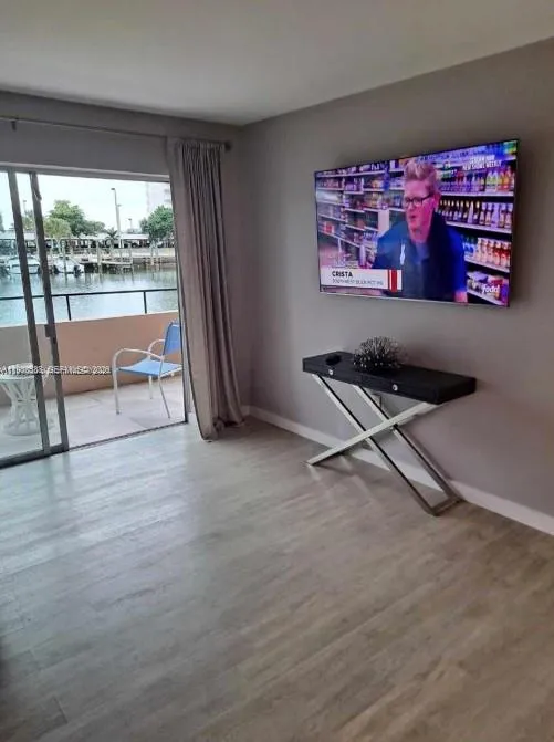 220 Kings Point Dr 106, Sunny Isles Beach, Florida, Sunny Isles Beach, Florida 33160, 1 Bedroom Bedrooms, ,1 BathroomBathrooms,Residential,For Sale,220 Kings Point Dr 106, Sunny Isles Beach, Florida,A11980538