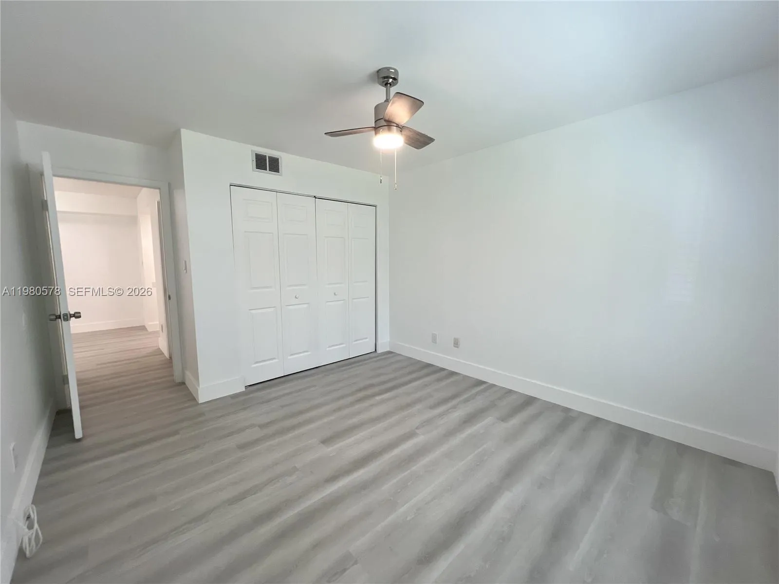 640 S Park Rd 12-4, Hollywood, Florida 33021, Hollywood, Florida 33021, 3 Bedrooms Bedrooms, ,2 BathroomsBathrooms,Residential Lease,For Rent,640 S Park Rd 12-4, Hollywood, Florida 33021,A11980578