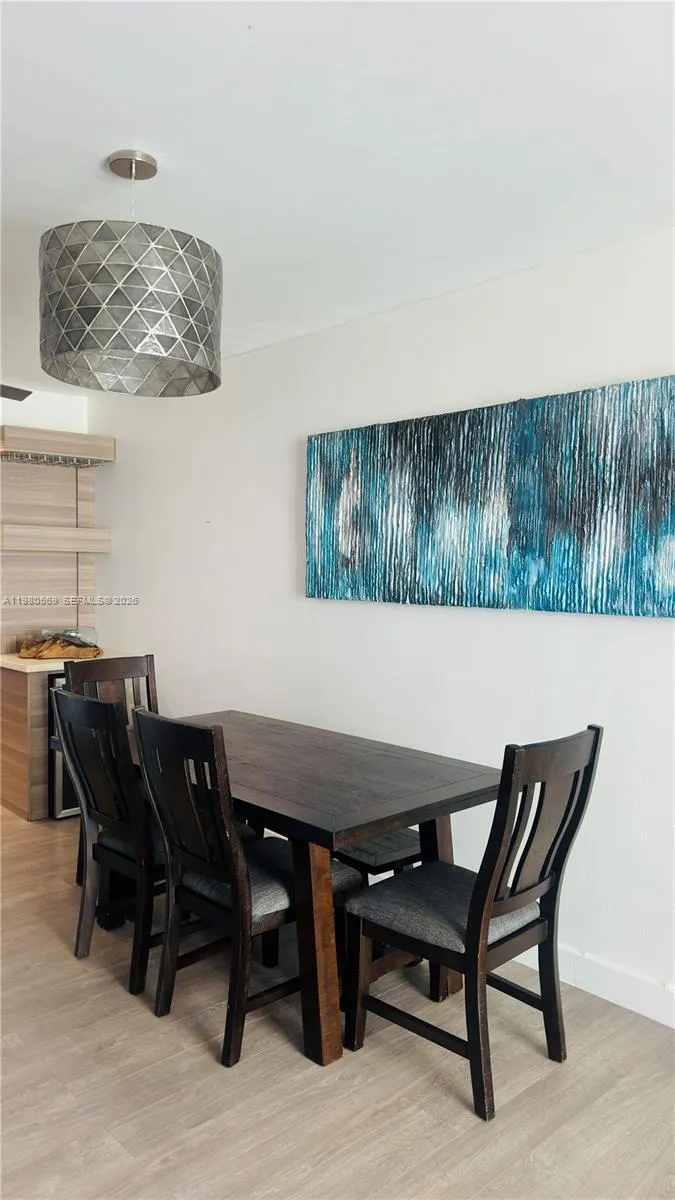 19390 Collins Ave 424, Sunny Isles Beach, Florida, Sunny Isles Beach, Florida 33160, 1 Bedroom Bedrooms, ,1 BathroomBathrooms,Residential,For Sale,19390 Collins Ave 424, Sunny Isles Beach, Florida ,A11980569