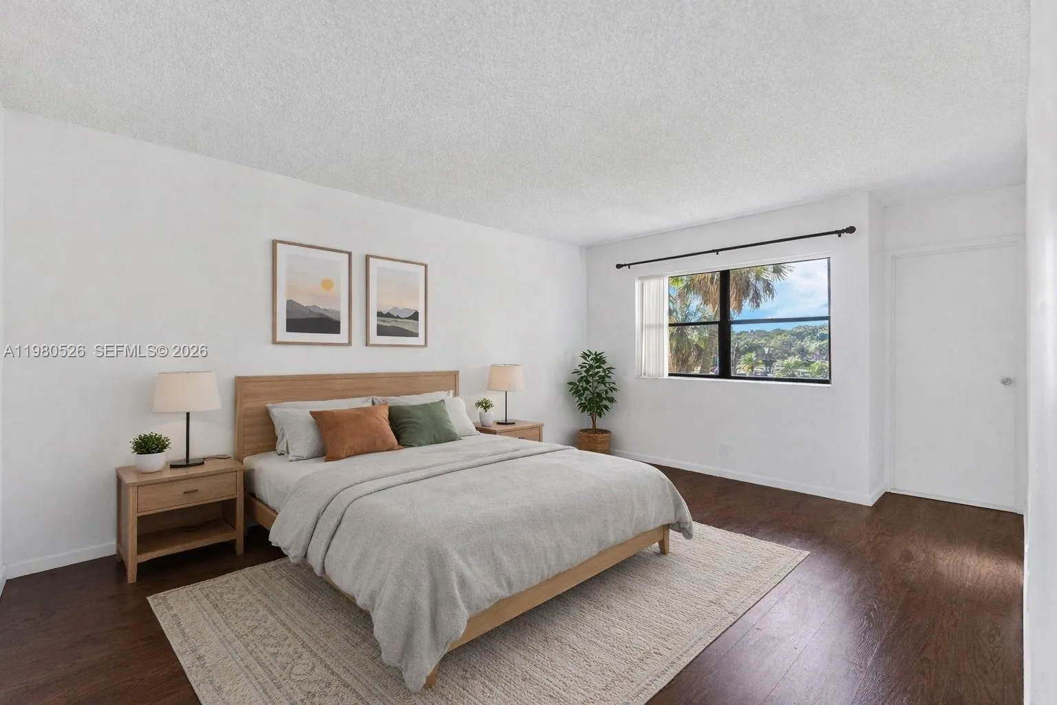 230 Lakeview Dr 206, Weston, Florida 33326, Weston, Florida 33326, 2 Bedrooms Bedrooms, ,2 BathroomsBathrooms,Residential Lease,For Rent,230 Lakeview Dr 206, Weston, Florida 33326,A11980526