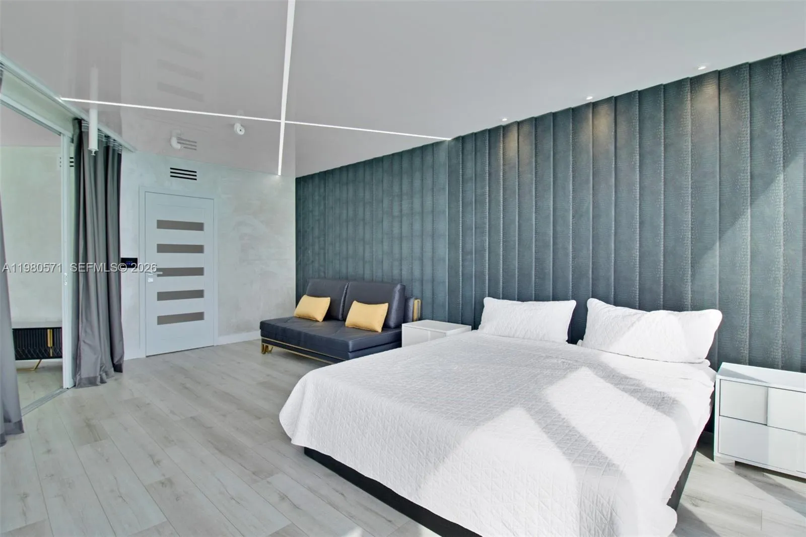 16699 Collins Ave 2002, Sunny Isles Beach, Florida, Sunny Isles Beach, Florida 33160, 2 Bedrooms Bedrooms, ,2 BathroomsBathrooms,Residential Lease,For Rent,16699 Collins Ave 2002, Sunny Isles Beach, Florida,A11980571