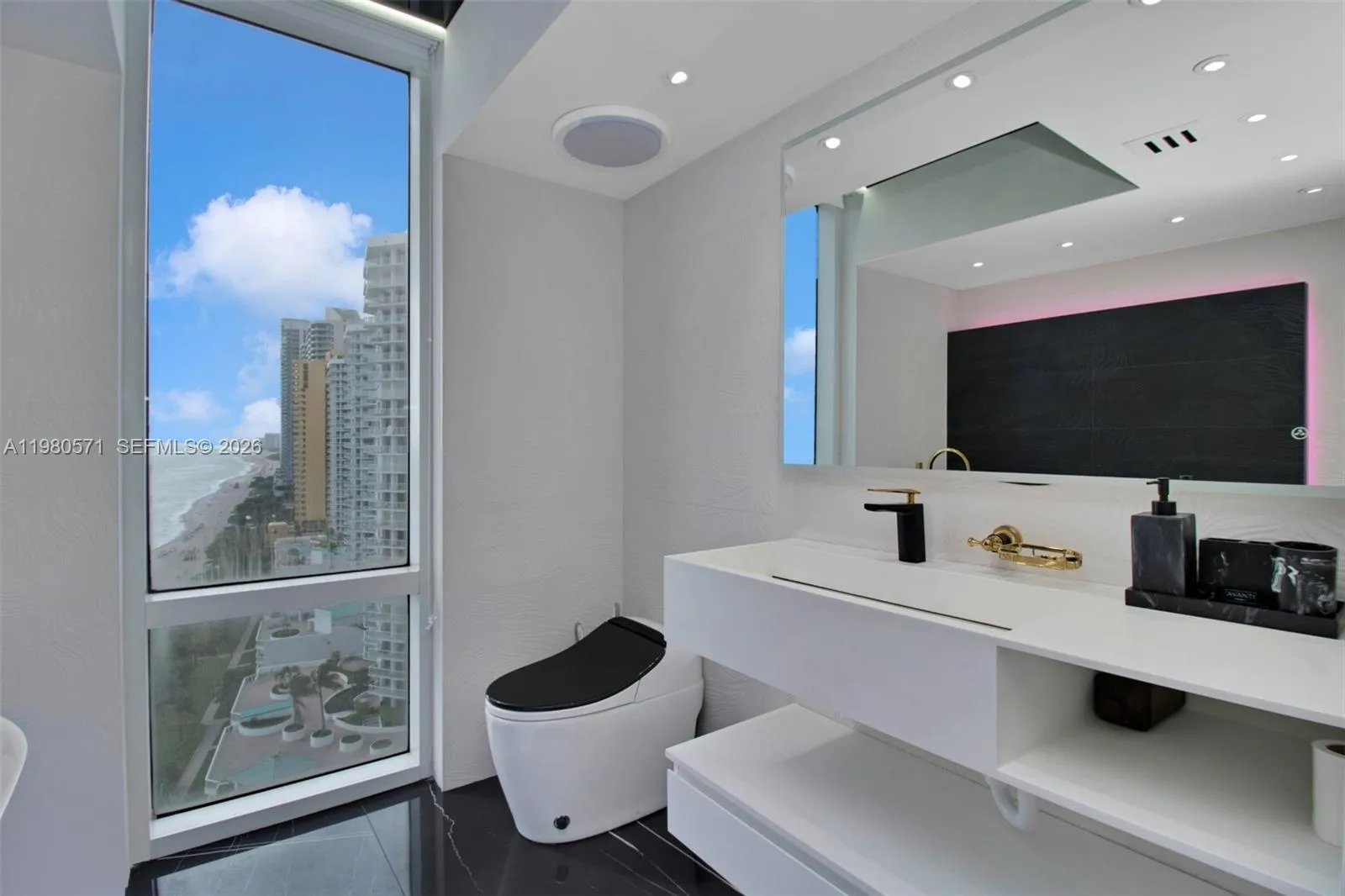 16699 Collins Ave 2002, Sunny Isles Beach, Florida, Sunny Isles Beach, Florida 33160, 2 Bedrooms Bedrooms, ,2 BathroomsBathrooms,Residential Lease,For Rent,16699 Collins Ave 2002, Sunny Isles Beach, Florida,A11980571