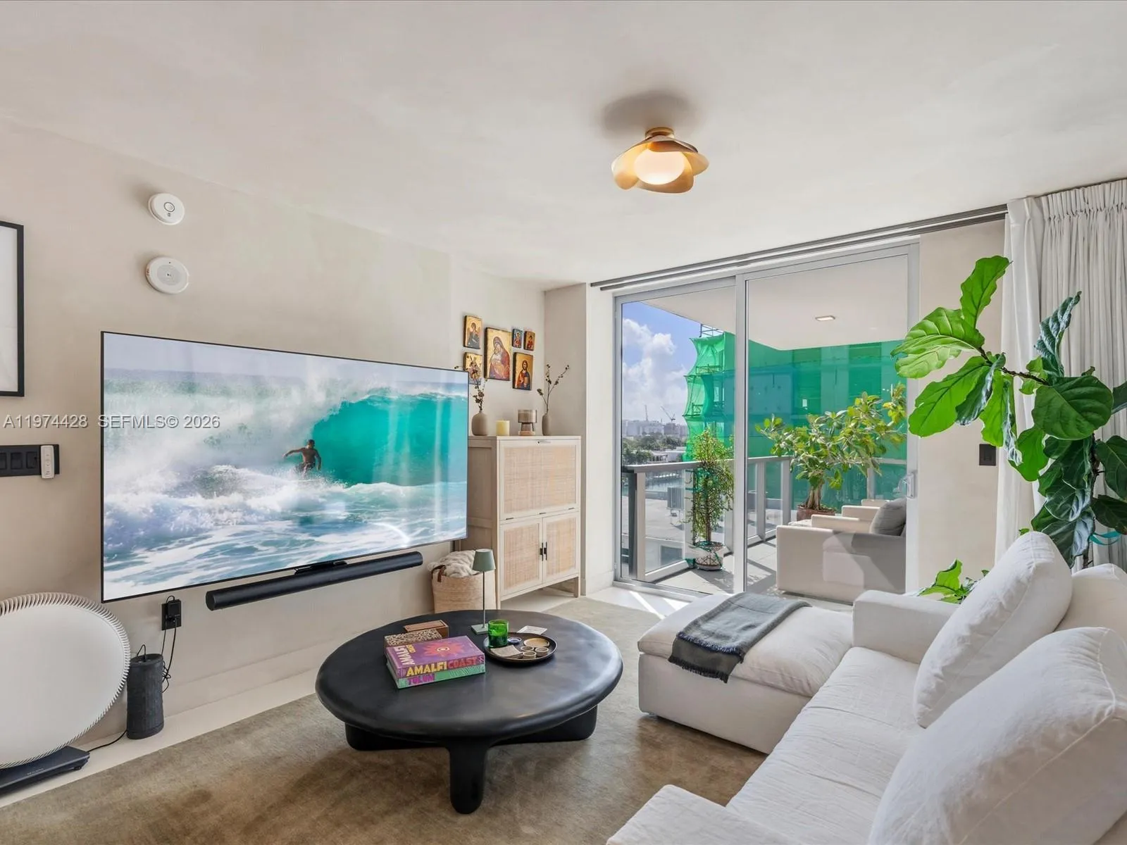 9521 E Bay Harbor Dr 705, Bay Harbor Islands, Flor, Bay Harbor Islands, Florida 33154, 1 Bedroom Bedrooms, ,2 BathroomsBathrooms,Residential Lease,For Rent,9521 E Bay Harbor Dr 705, Bay Harbor Islands, Flor,A11974428