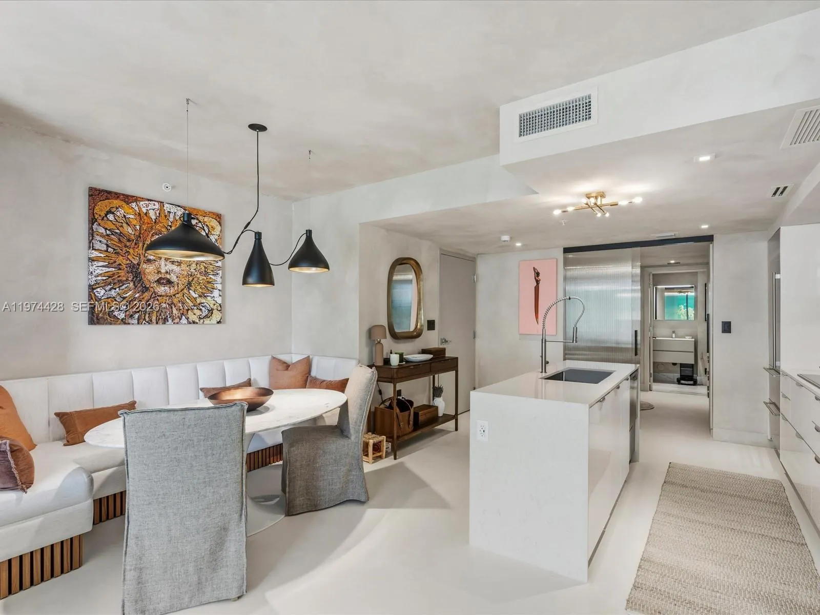 9521 E Bay Harbor Dr 705, Bay Harbor Islands, Flor, Bay Harbor Islands, Florida 33154, 1 Bedroom Bedrooms, ,2 BathroomsBathrooms,Residential Lease,For Rent,9521 E Bay Harbor Dr 705, Bay Harbor Islands, Flor,A11974428