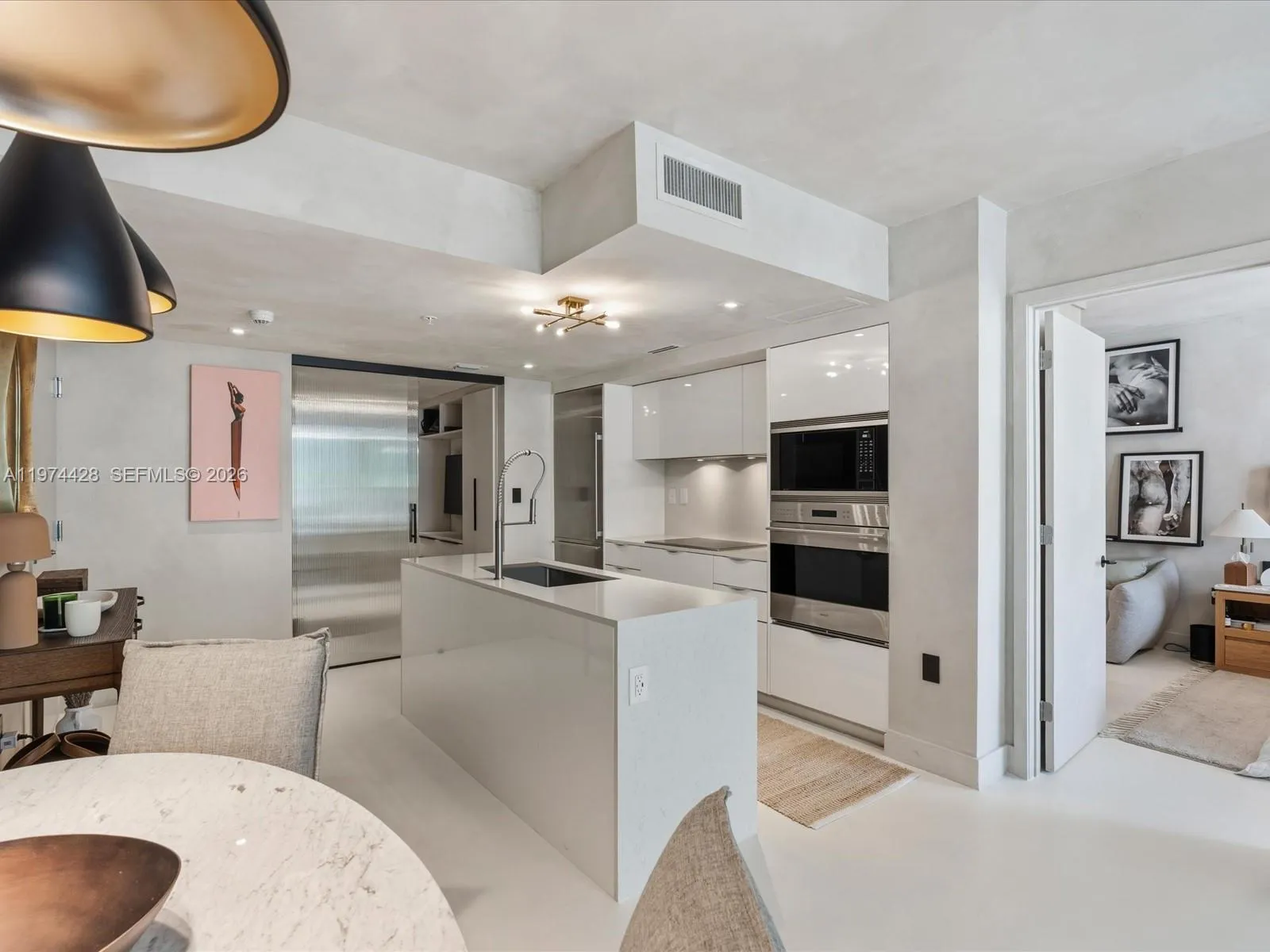 9521 E Bay Harbor Dr 705, Bay Harbor Islands, Flor, Bay Harbor Islands, Florida 33154, 1 Bedroom Bedrooms, ,2 BathroomsBathrooms,Residential Lease,For Rent,9521 E Bay Harbor Dr 705, Bay Harbor Islands, Flor,A11974428