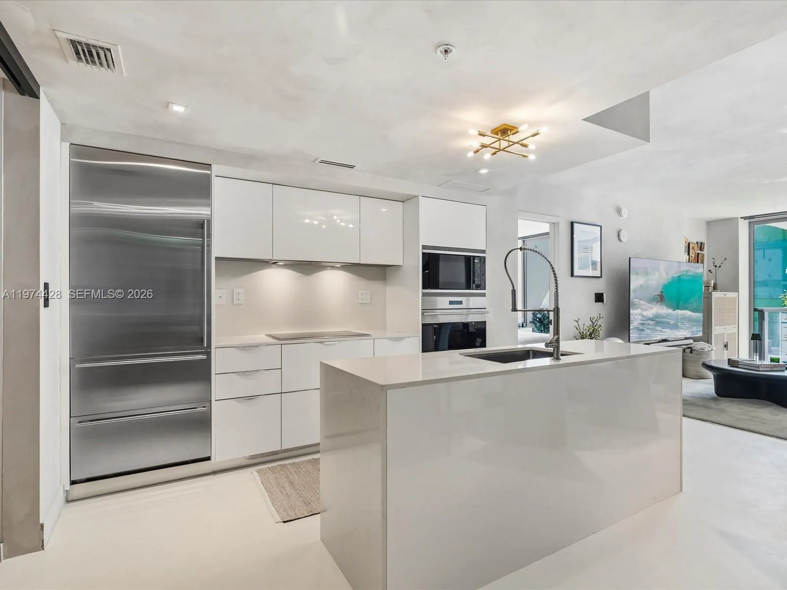 9521 E Bay Harbor Dr 705, Bay Harbor Islands, Flor, Bay Harbor Islands, Florida 33154, 1 Bedroom Bedrooms, ,2 BathroomsBathrooms,Residential Lease,For Rent,9521 E Bay Harbor Dr 705, Bay Harbor Islands, Flor,A11974428