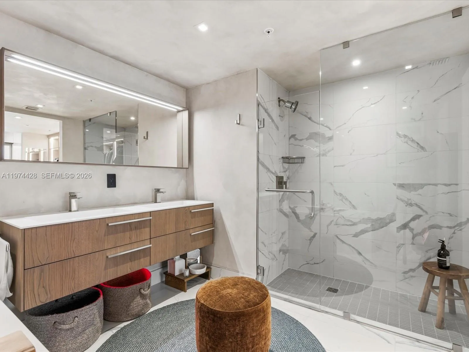 9521 E Bay Harbor Dr 705, Bay Harbor Islands, Flor, Bay Harbor Islands, Florida 33154, 1 Bedroom Bedrooms, ,2 BathroomsBathrooms,Residential Lease,For Rent,9521 E Bay Harbor Dr 705, Bay Harbor Islands, Flor,A11974428