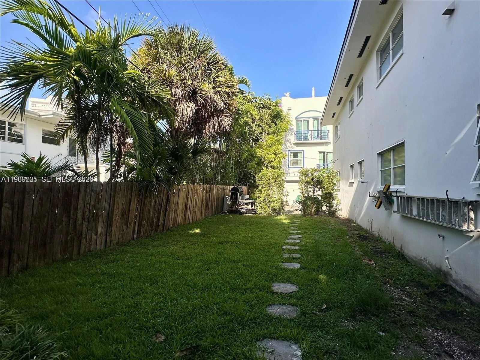 1135 101st St 3, Bay Harbor Islands, Florida 33154, Bay Harbor Islands, Florida 33154, 2 Bedrooms Bedrooms, ,2 BathroomsBathrooms,Residential Lease,For Rent,1135 101st St 3, Bay Harbor Islands, Florida 33154,A11980205
