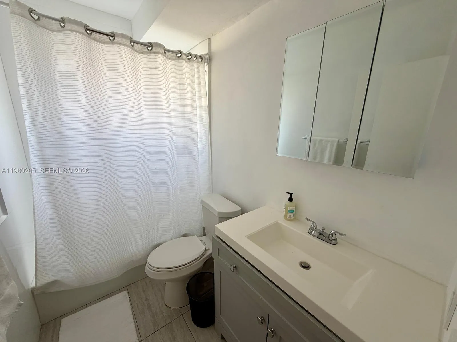 1135 101st St 3, Bay Harbor Islands, Florida 33154, Bay Harbor Islands, Florida 33154, 2 Bedrooms Bedrooms, ,2 BathroomsBathrooms,Residential Lease,For Rent,1135 101st St 3, Bay Harbor Islands, Florida 33154,A11980205