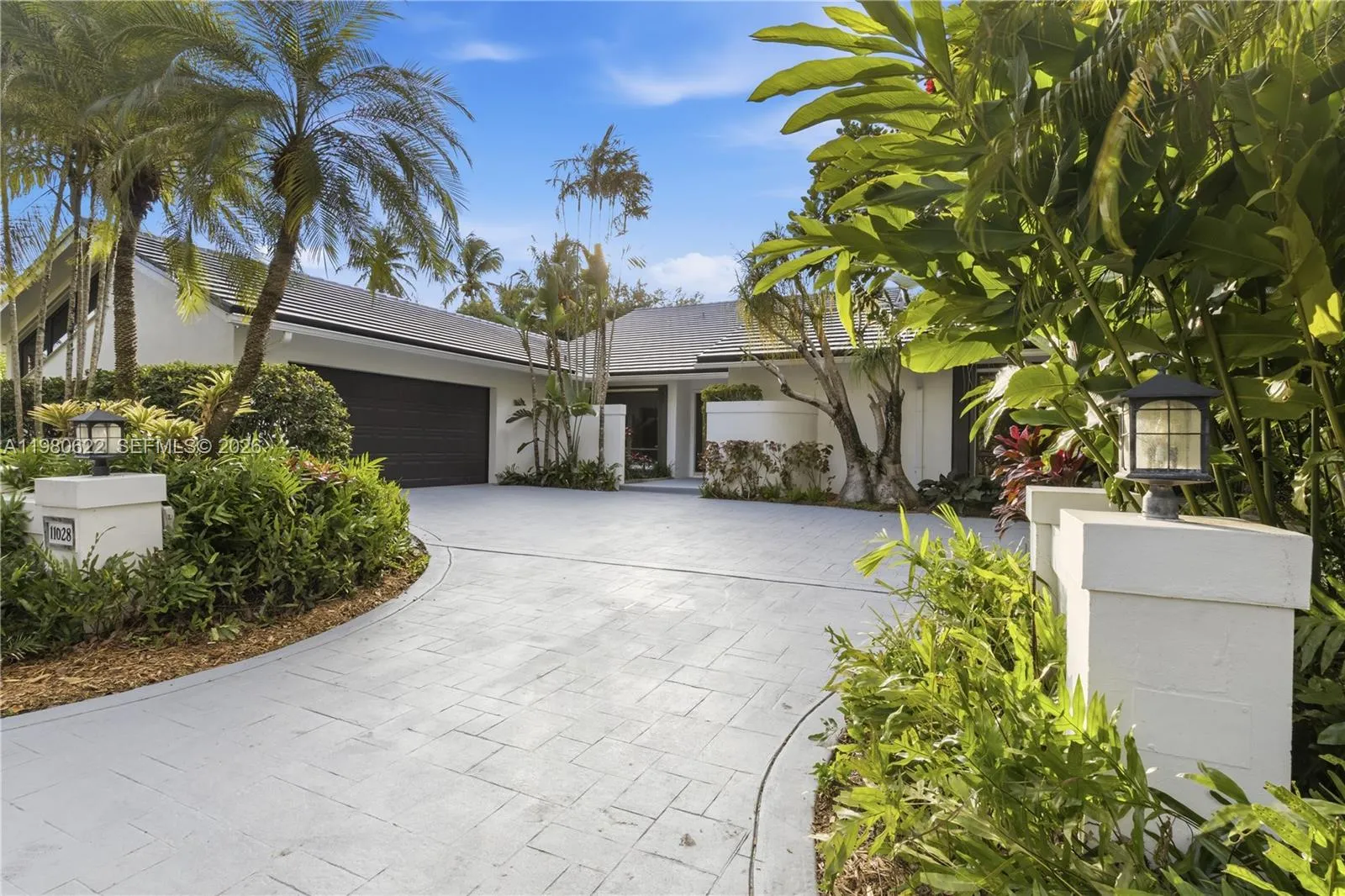 11028 Sw 77th Ct Cir, Pinecrest, Florida 33156, Pinecrest, Florida 33156, 4 Bedrooms Bedrooms, ,2 BathroomsBathrooms,Residential Lease,For Rent,11028 Sw 77th Ct Cir, Pinecrest, Florida 33156,A11980622