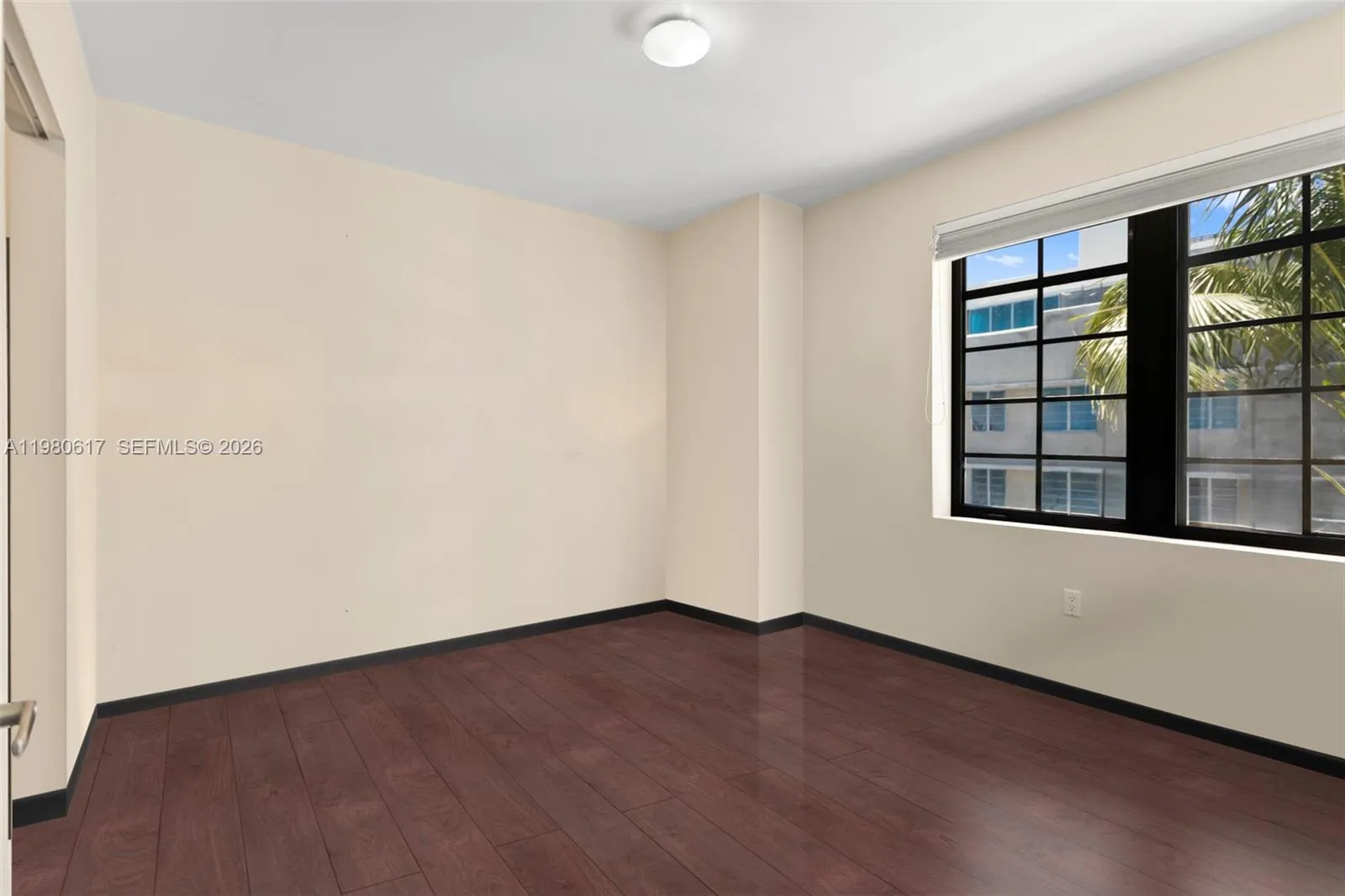 435 21st St 301, Miami Beach, Florida 33139, Miami Beach, Florida 33139, 2 Bedrooms Bedrooms, ,2 BathroomsBathrooms,Residential Lease,For Rent,435 21st St 301, Miami Beach, Florida 33139,A11980617