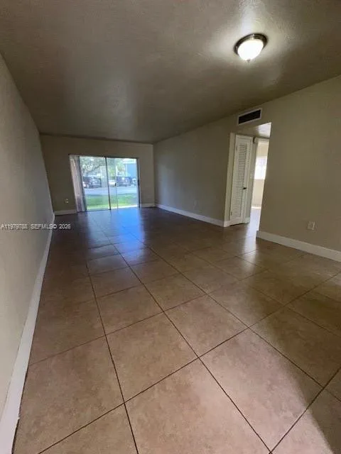 7500 Sw 82nd St G110, Miami, Florida 33143, Miami, Florida 33143, 2 Bedrooms Bedrooms, ,1 BathroomBathrooms,Residential Lease,For Rent,7500 Sw 82nd St G110, Miami, Florida 33143,A11979788