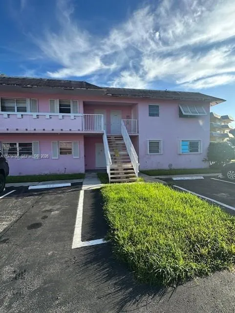 7500 Sw 82nd St G110, Miami, Florida 33143, Miami, Florida 33143, 2 Bedrooms Bedrooms, ,1 BathroomBathrooms,Residential Lease,For Rent,7500 Sw 82nd St G110, Miami, Florida 33143,A11979788