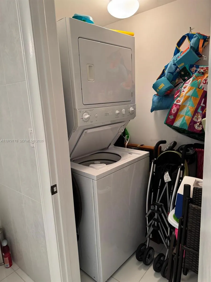 16699 Collins Ave 2710, Sunny Isles Beach, Florida, Sunny Isles Beach, Florida 33160, 1 Bedroom Bedrooms, ,1 BathroomBathrooms,Residential,For Sale,16699 Collins Ave 2710, Sunny Isles Beach, Florida,A11979778