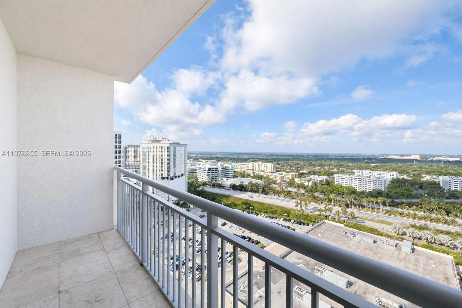 9066 Sw 73rd Ct 1710, Miami, Florida 33156, Miami, Florida 33156, 2 Bedrooms Bedrooms, ,2 BathroomsBathrooms,Residential Lease,For Rent,9066 Sw 73rd Ct 1710, Miami, Florida 33156,A11978255