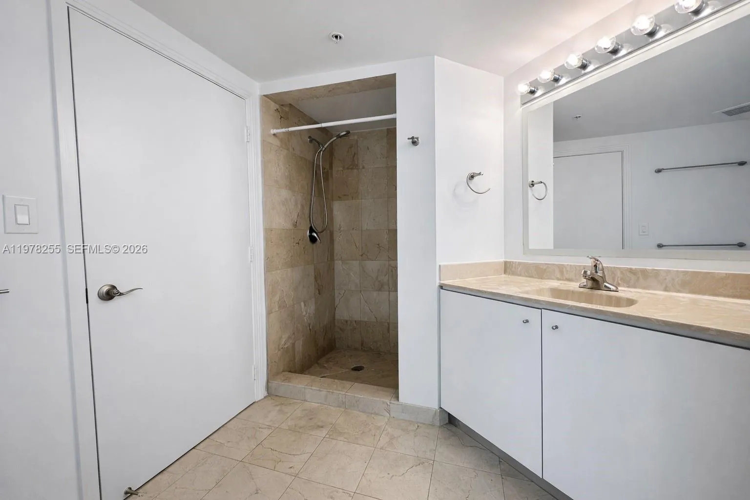 9066 Sw 73rd Ct 1710, Miami, Florida 33156, Miami, Florida 33156, 2 Bedrooms Bedrooms, ,2 BathroomsBathrooms,Residential Lease,For Rent,9066 Sw 73rd Ct 1710, Miami, Florida 33156,A11978255
